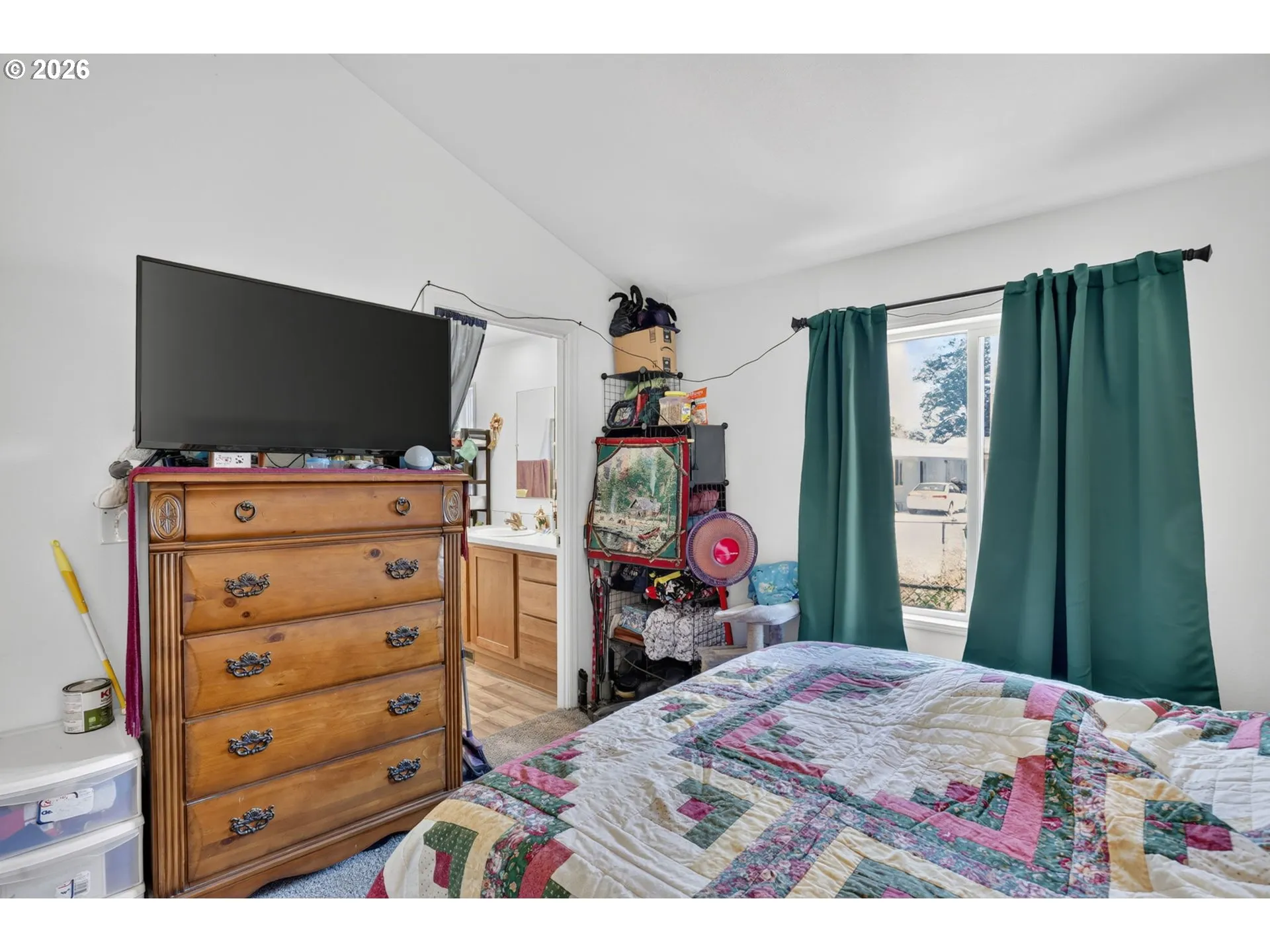 Primary Bedroom-Attached Bathroom