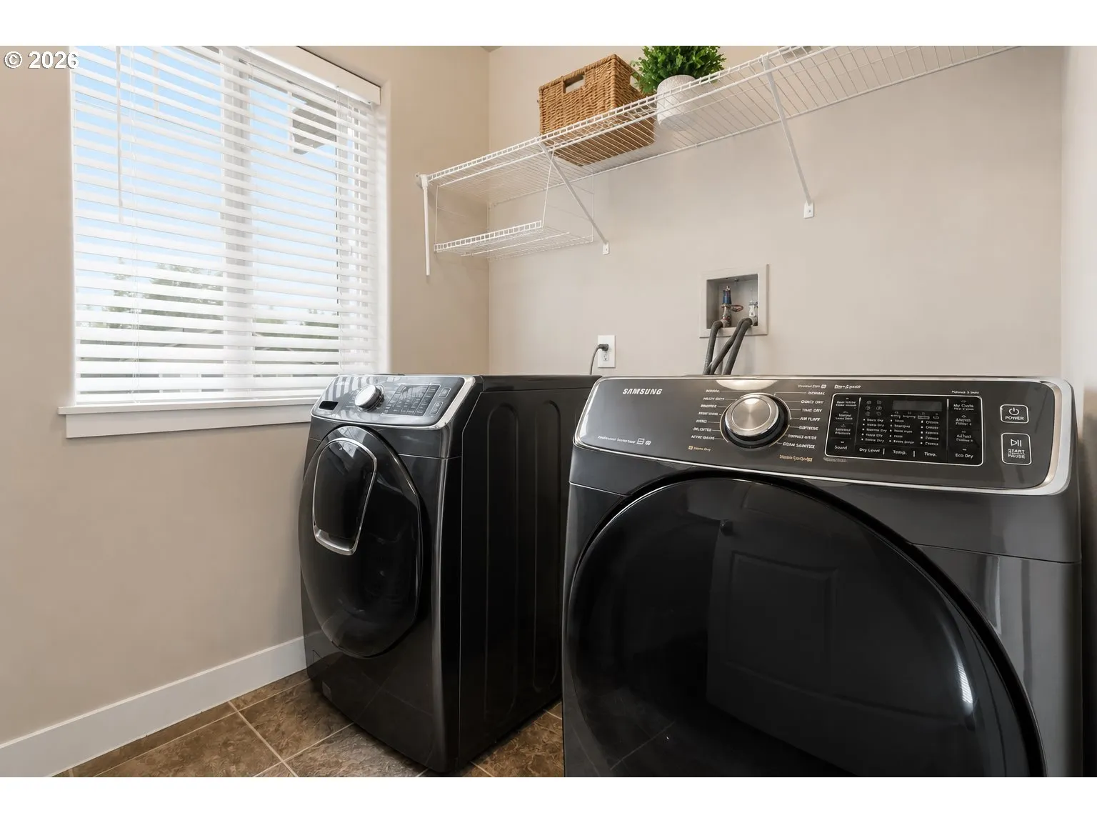 Laundry-Upper