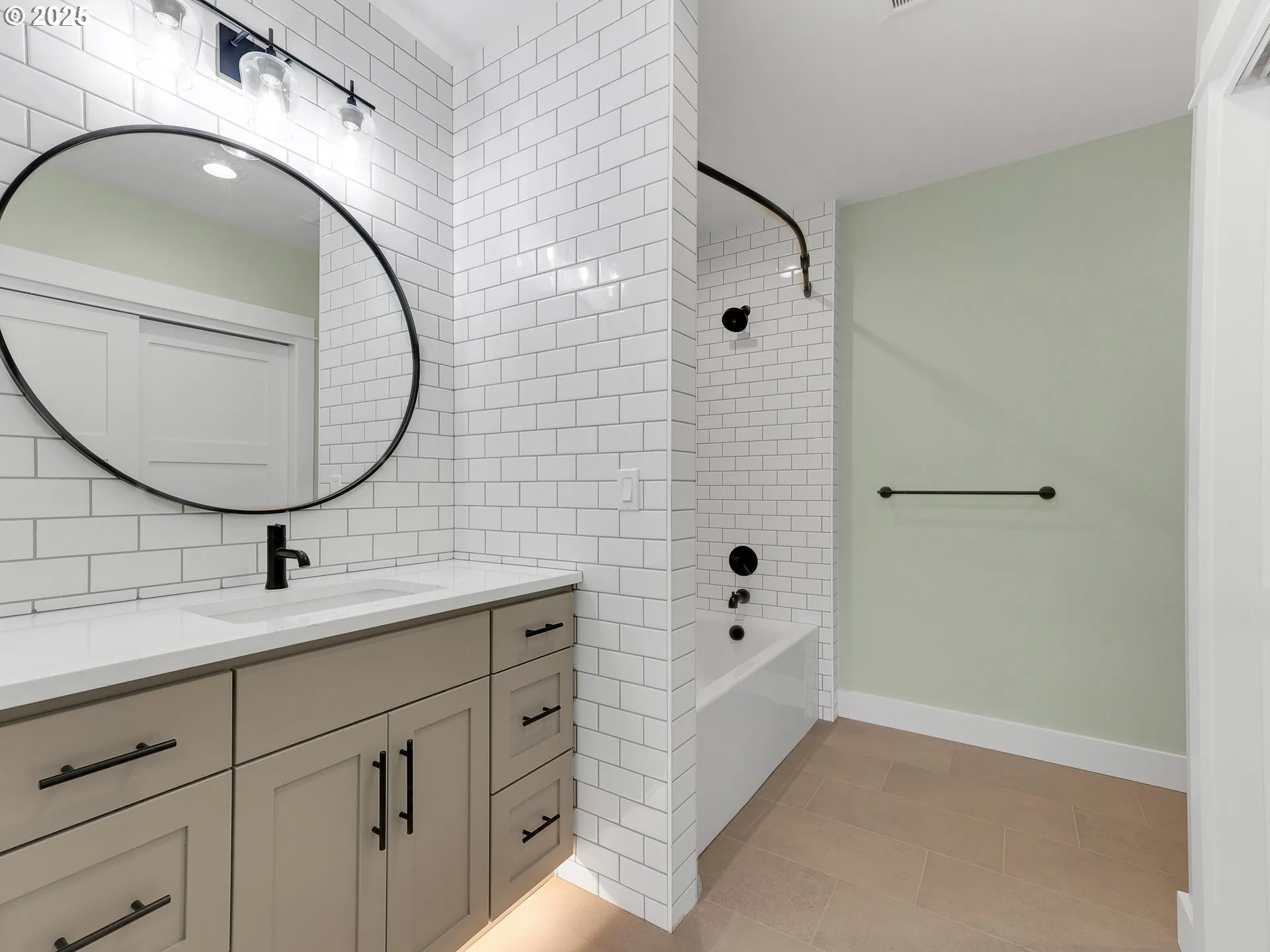 Bathroom, Attached