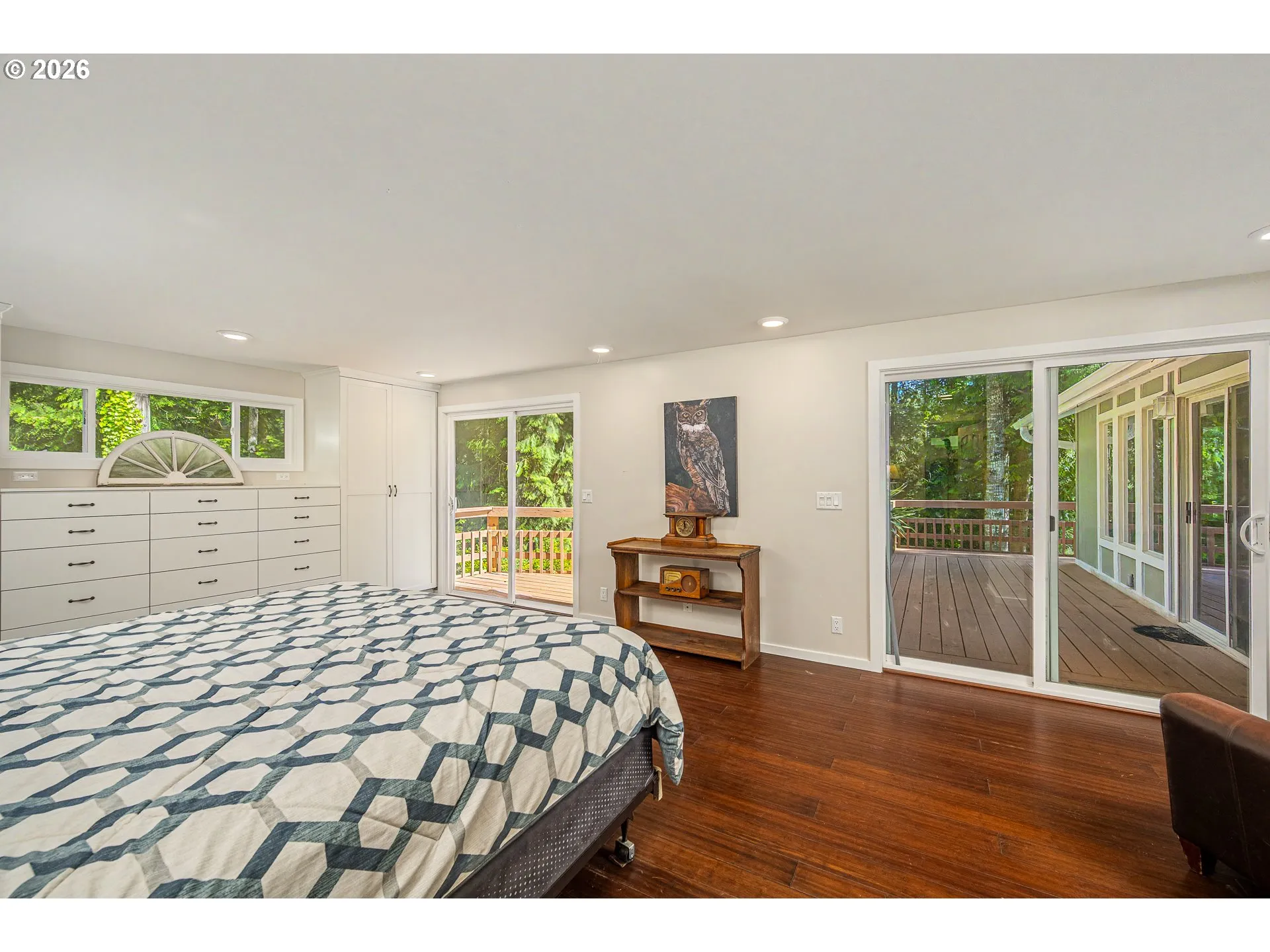 Bedroom, Owner's Suite-Main