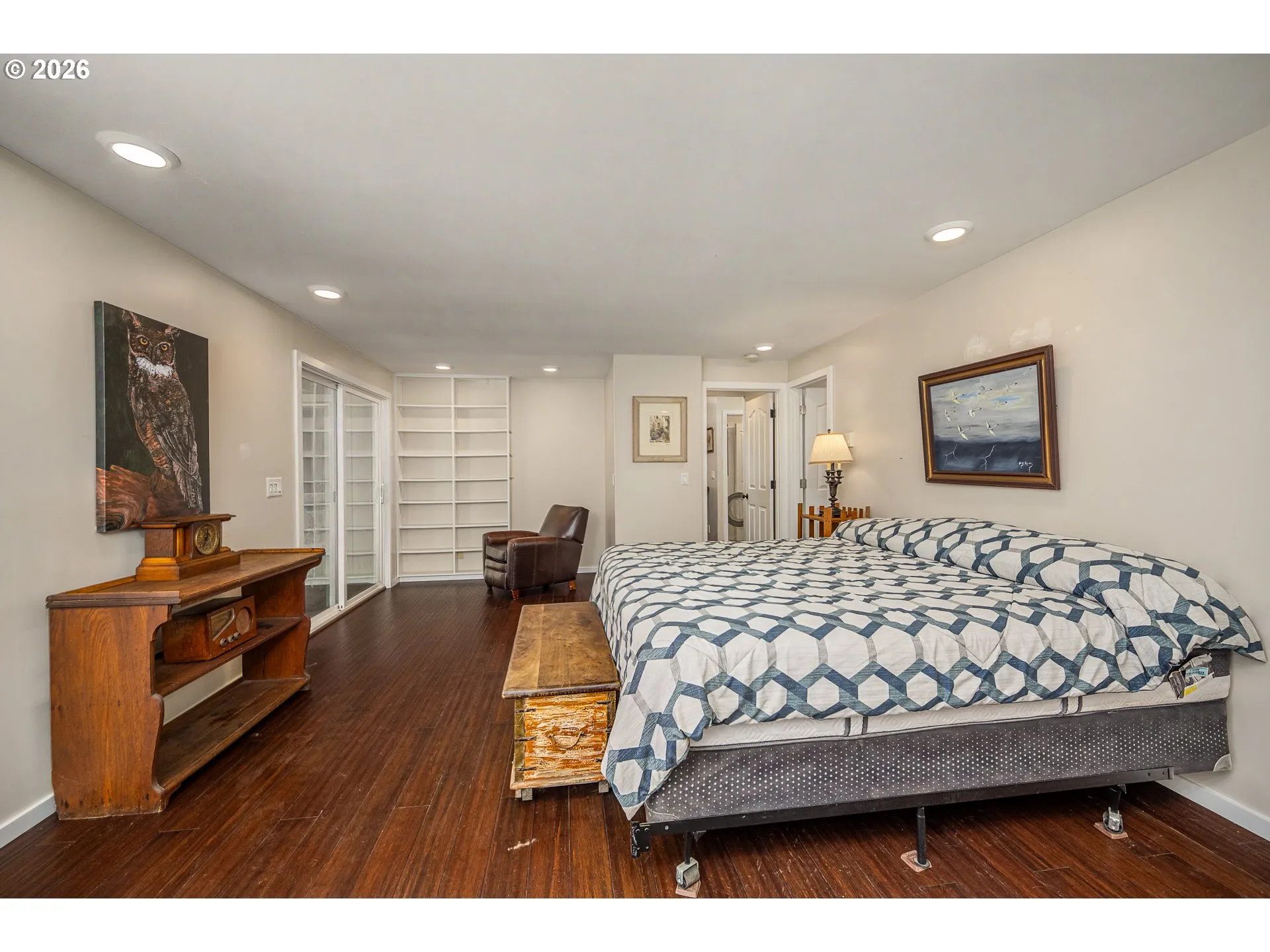Bedroom, Owner's Suite