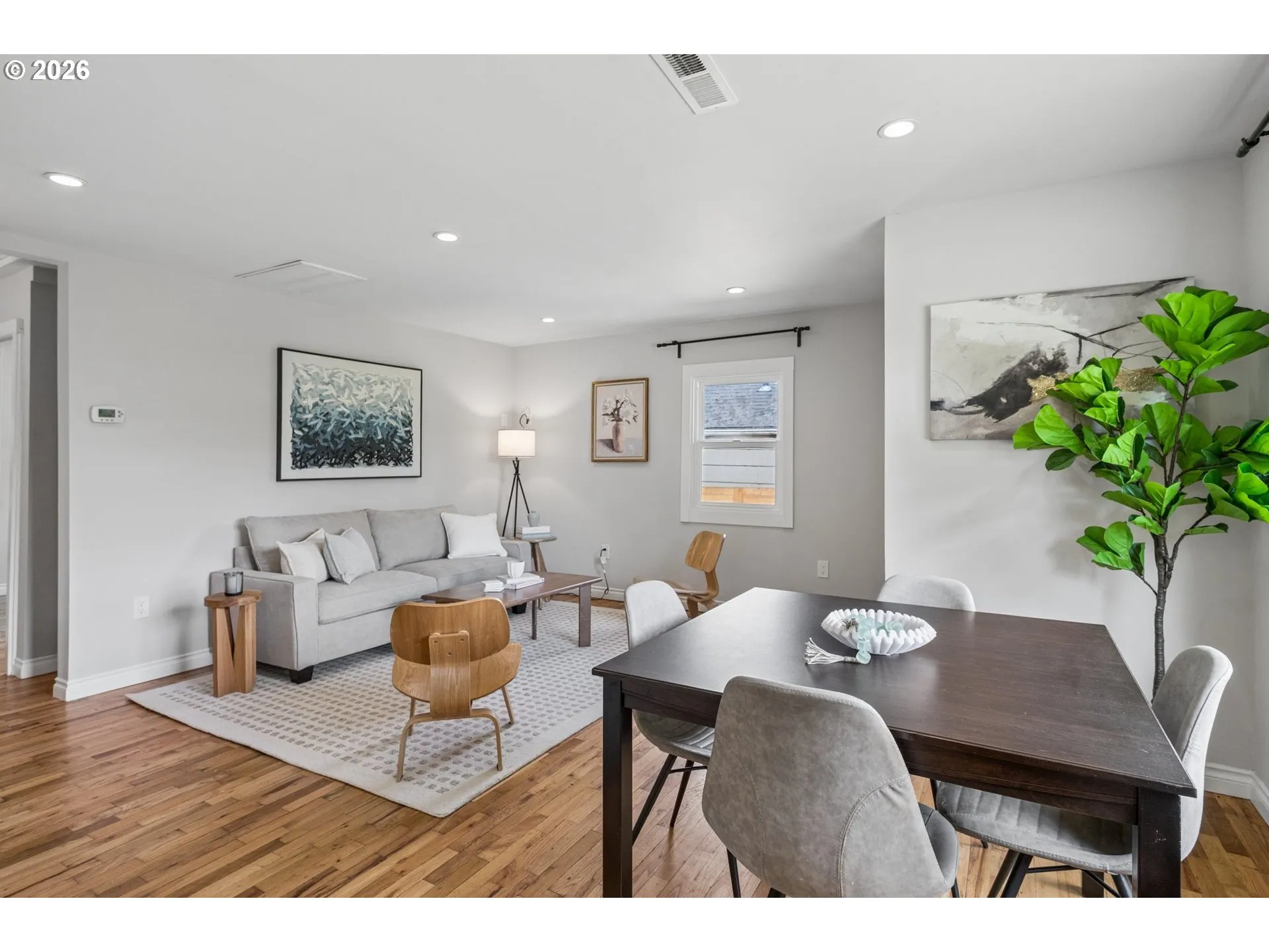 Living Room/Dining Room