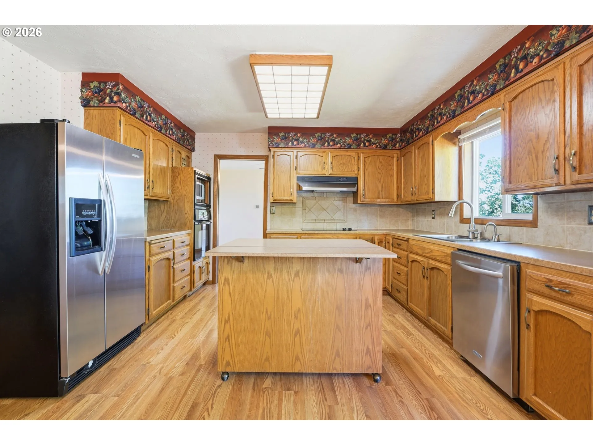 Kitchen-Island