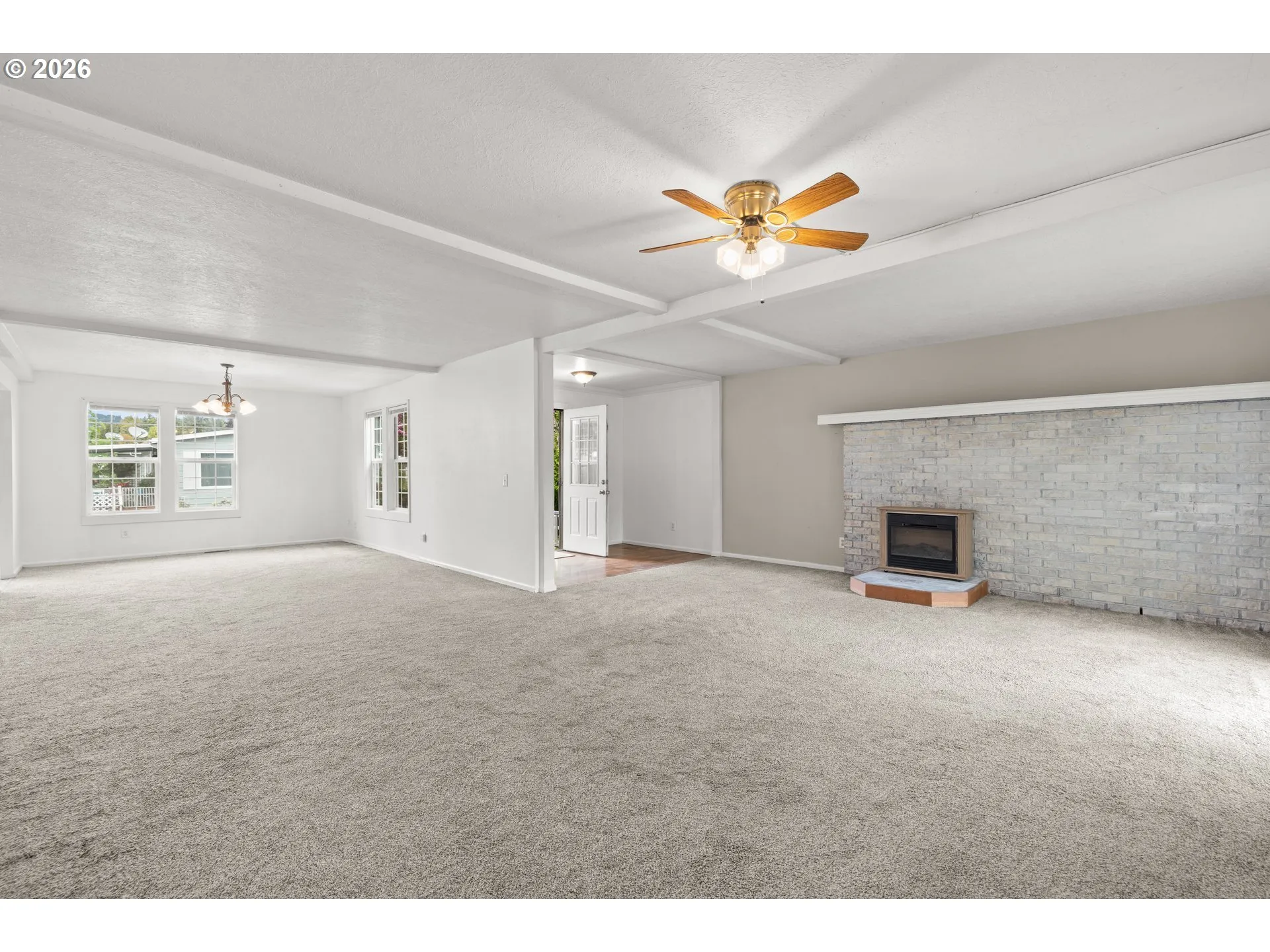 Living Room/Dining Room-Ceiling Fan