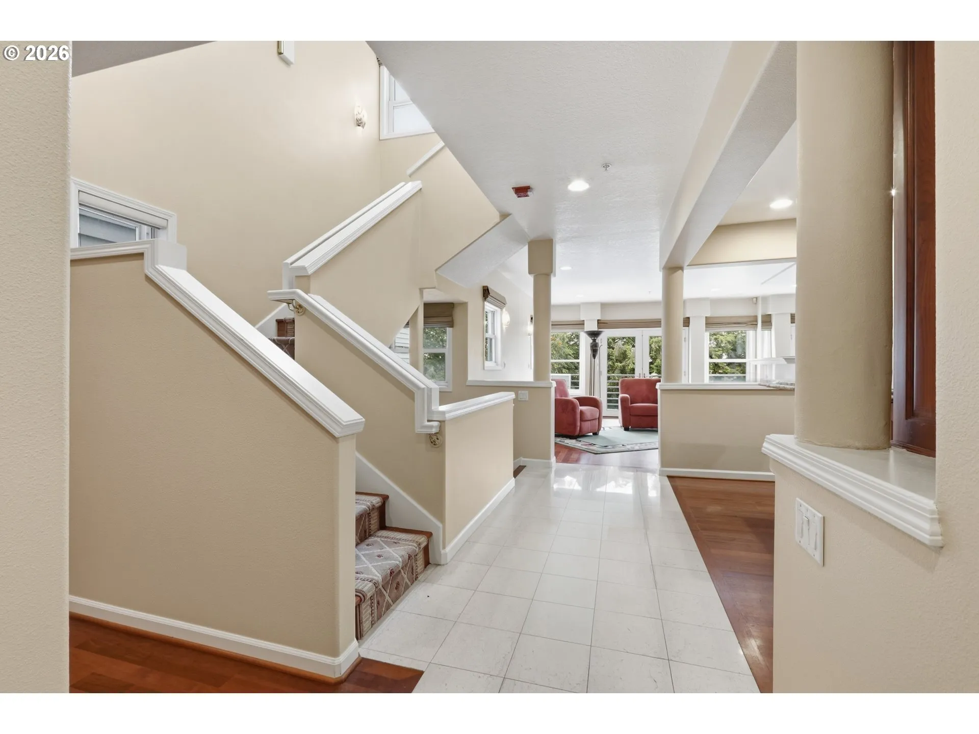 Entrance/Foyer