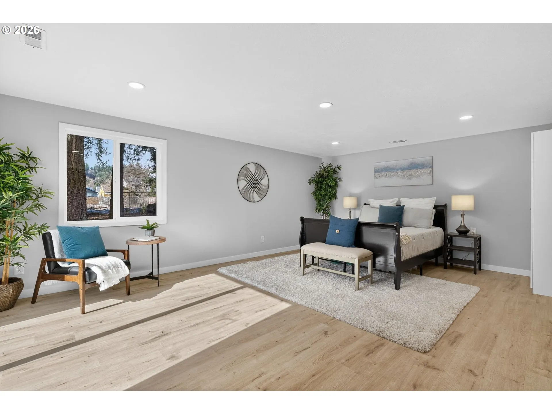 Primary Bedroom-Main