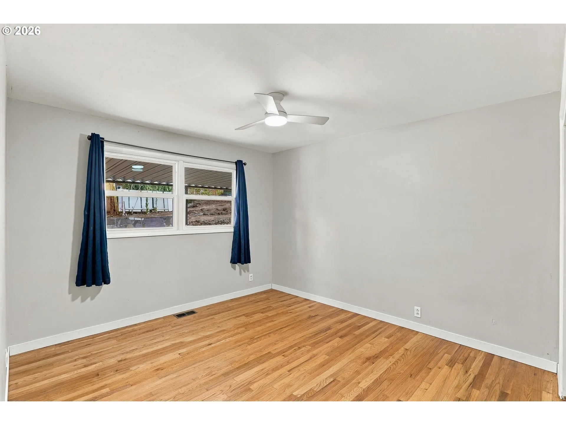 Primary Bedroom-Ceiling Fan