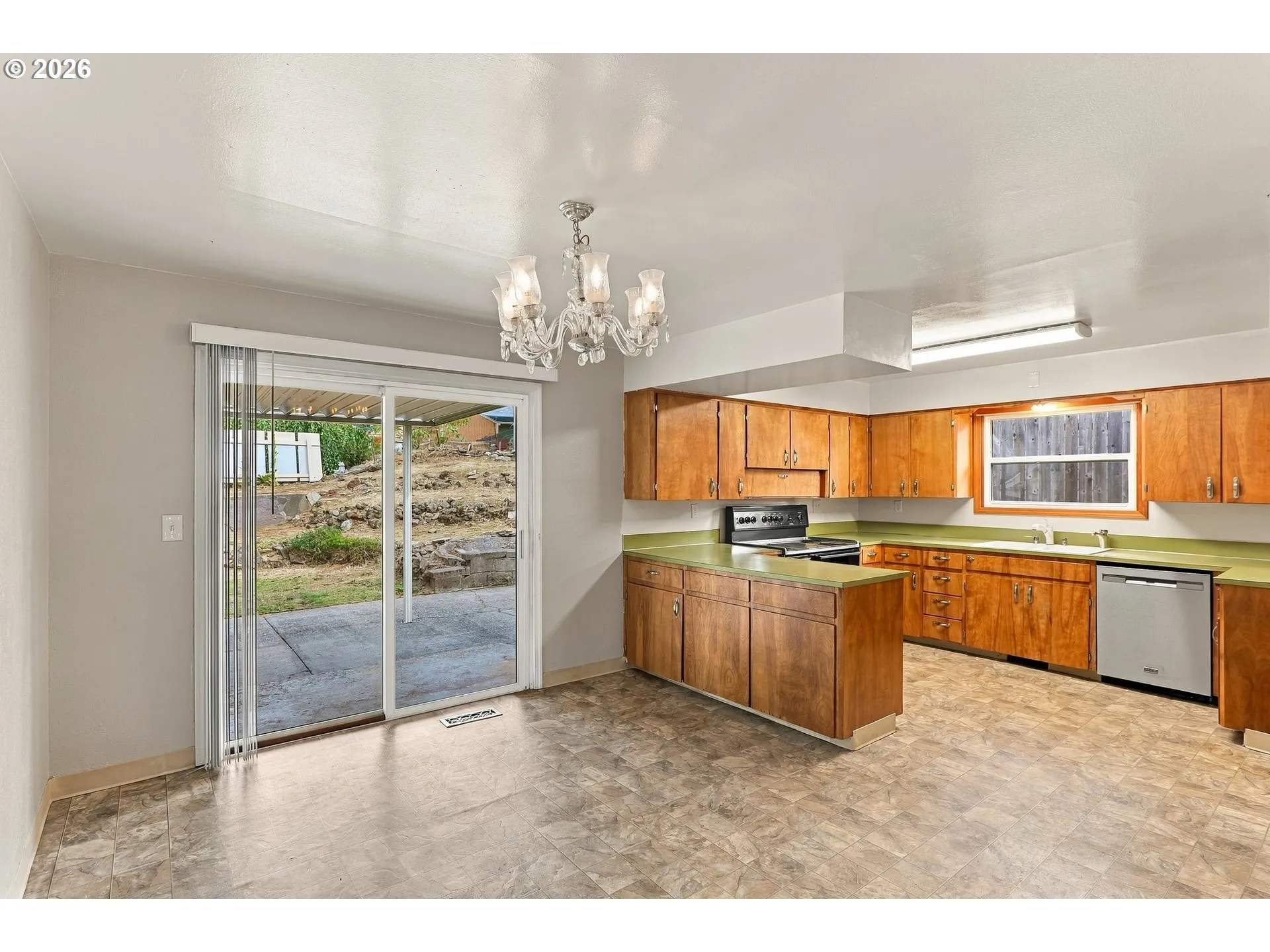 Kitchen/Dining Room