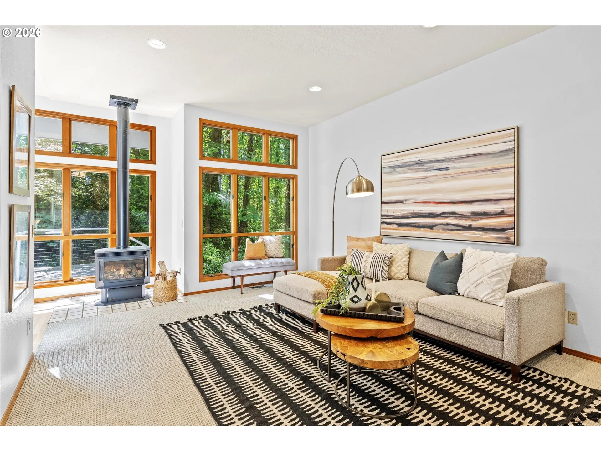Living Room-Fireplace