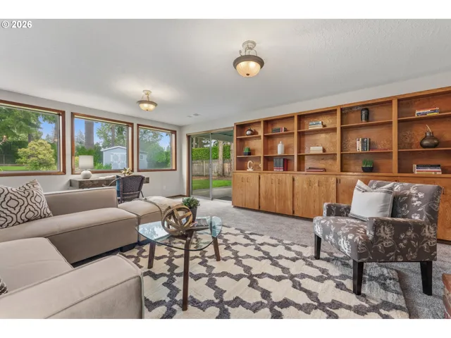 Family Room-Lower