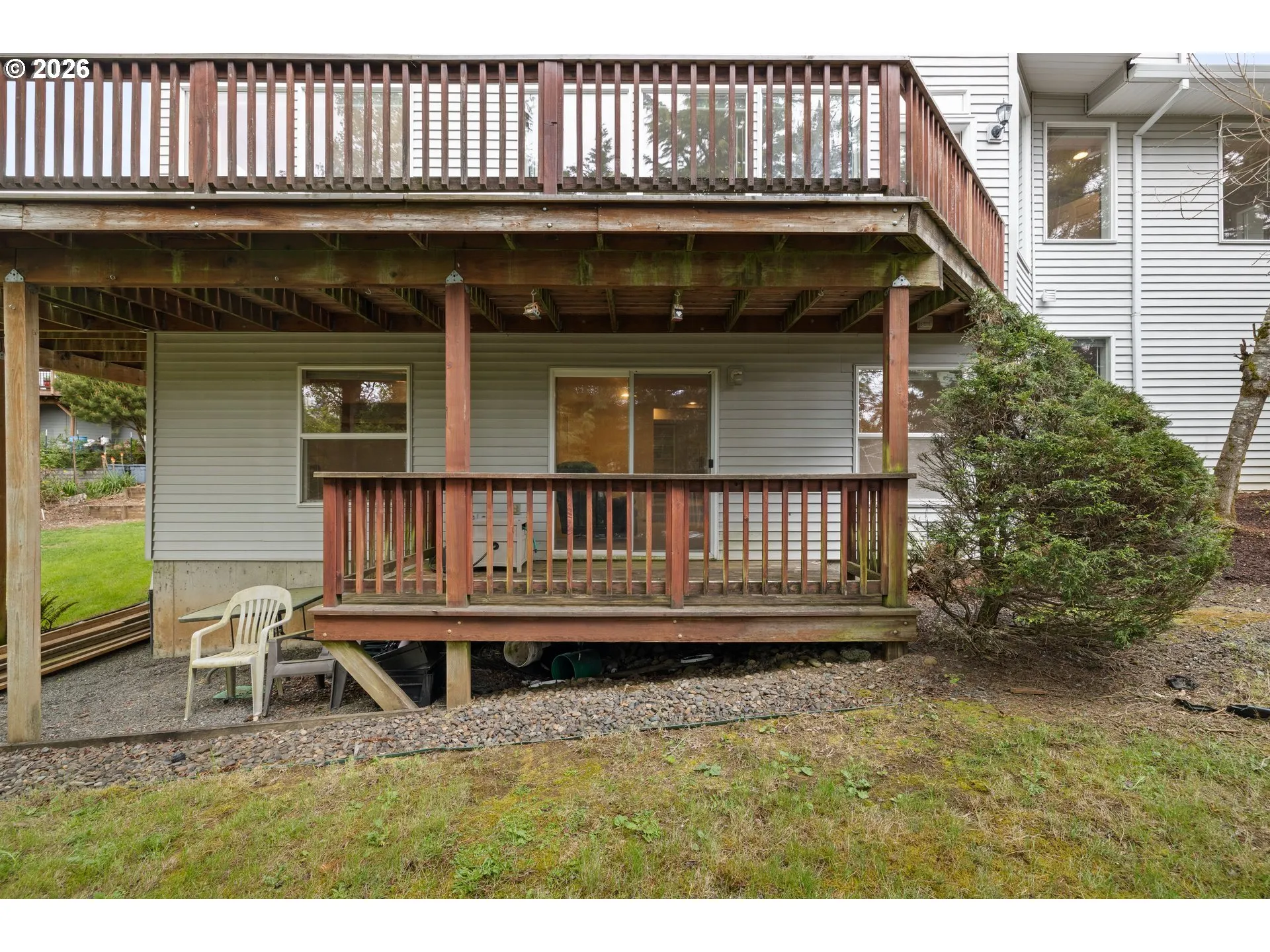 Deck-Lower