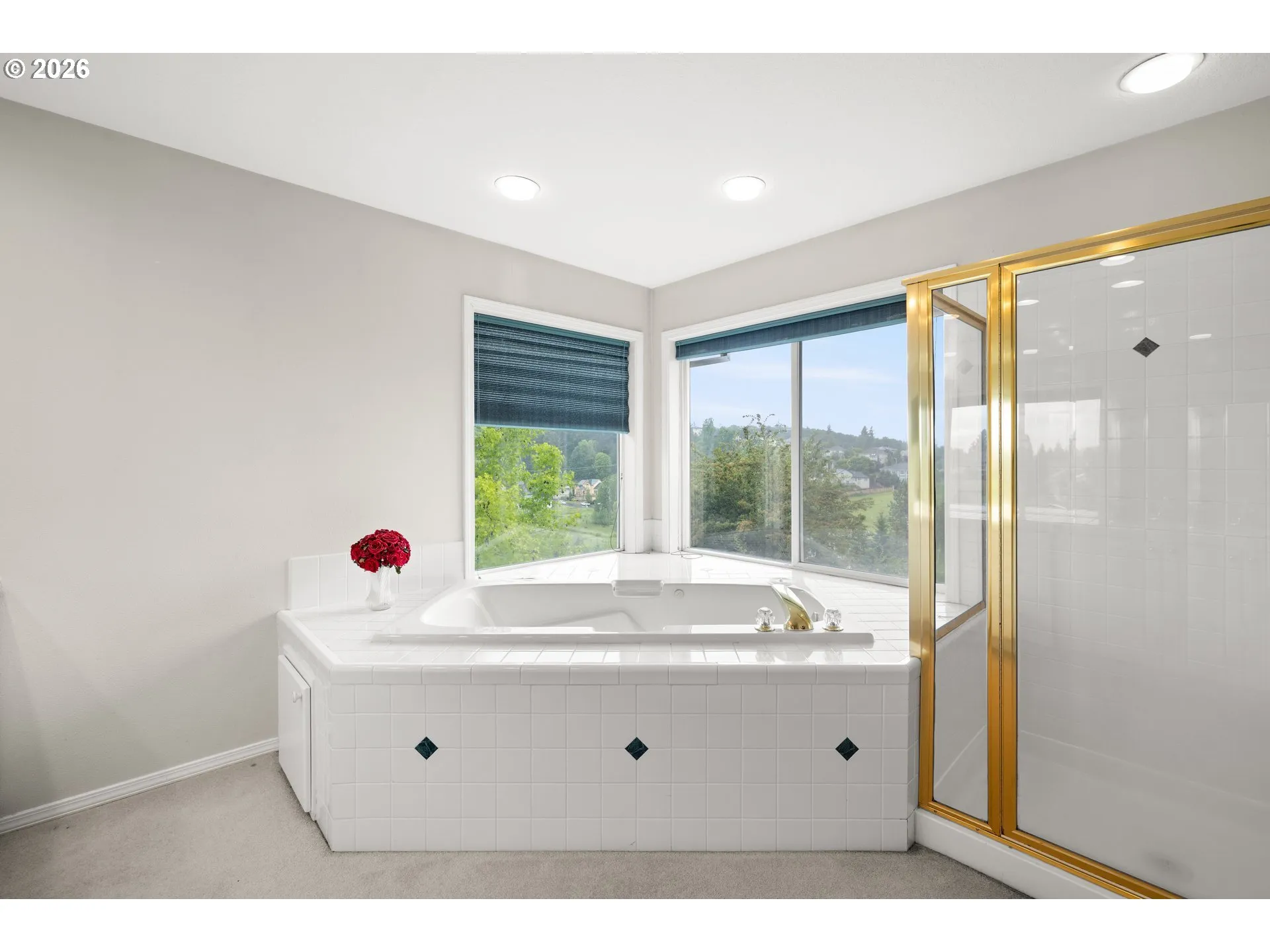 En Suite Bathroom-Upper