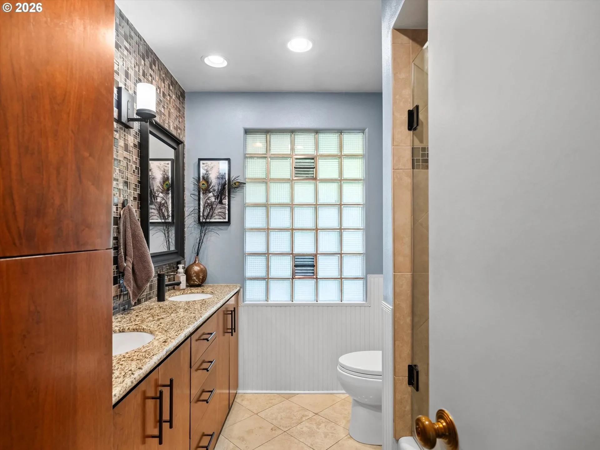 Bathroom-Double Sinks