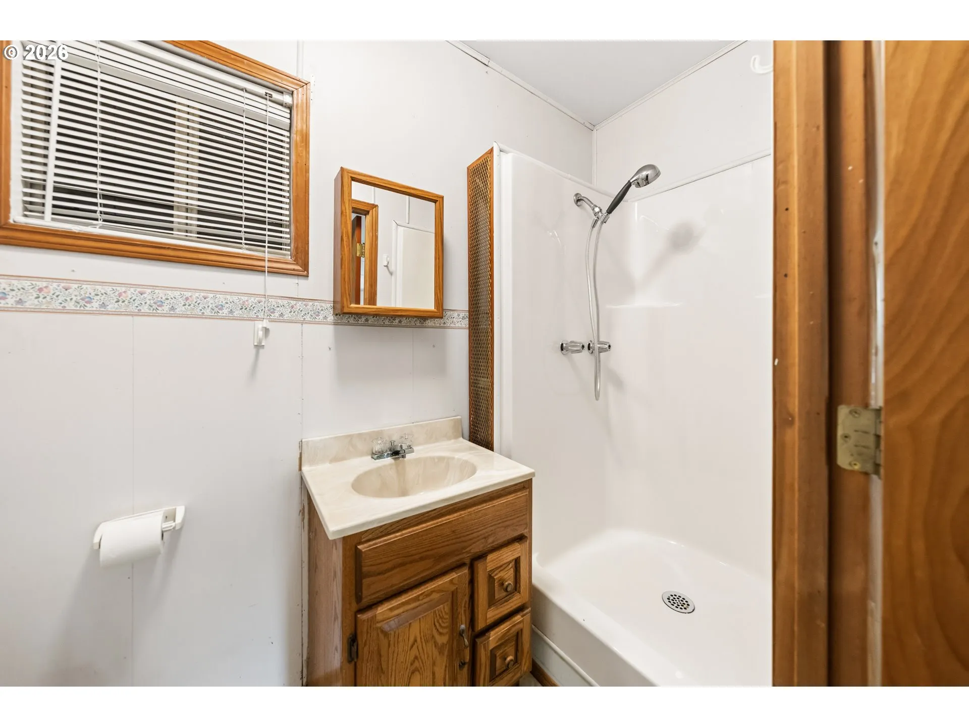 Bathroom, Attached