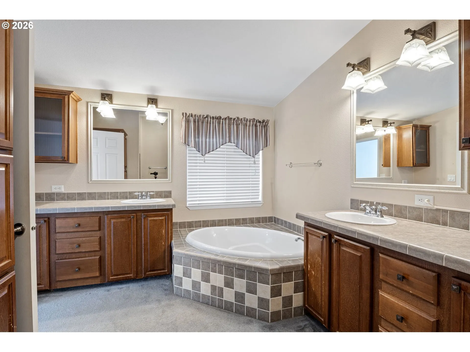 Owner's Suite Bathroom