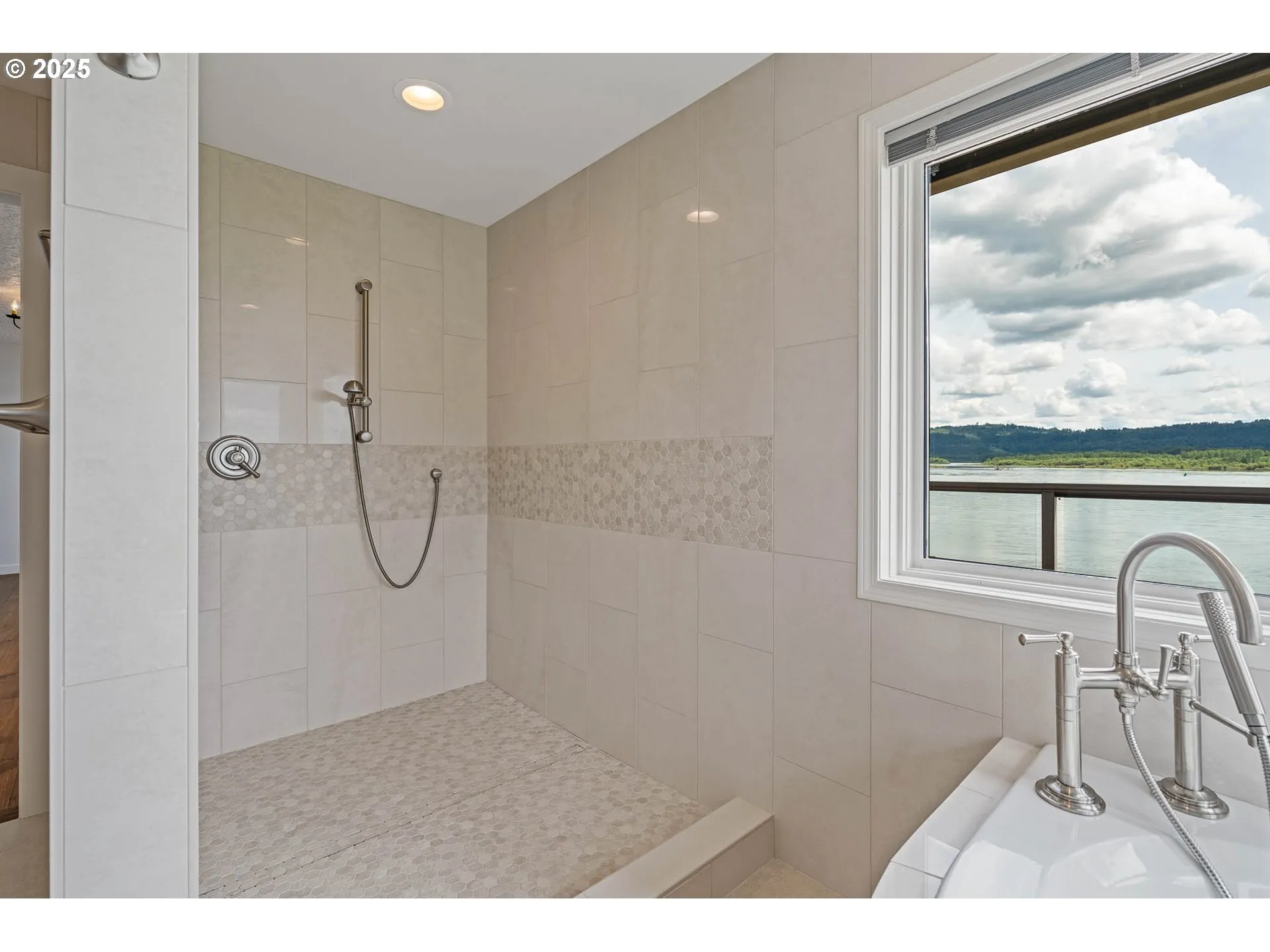 Owner's Suite Bathroom