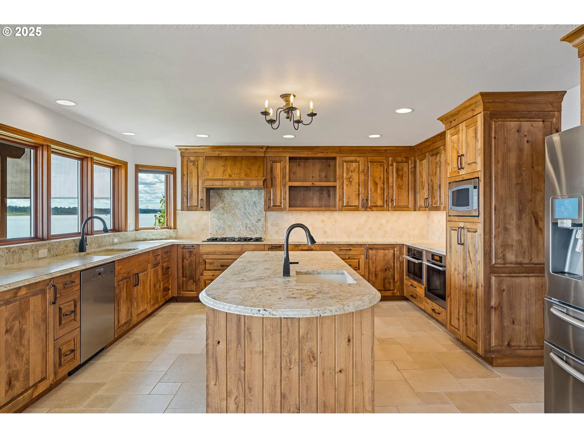 Kitchen-Island