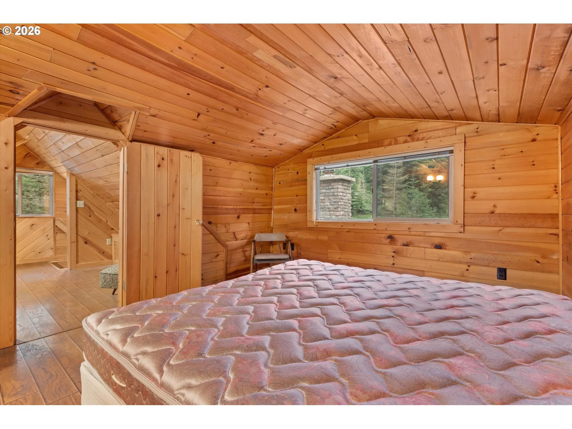 Bedroom, Primary-Upper