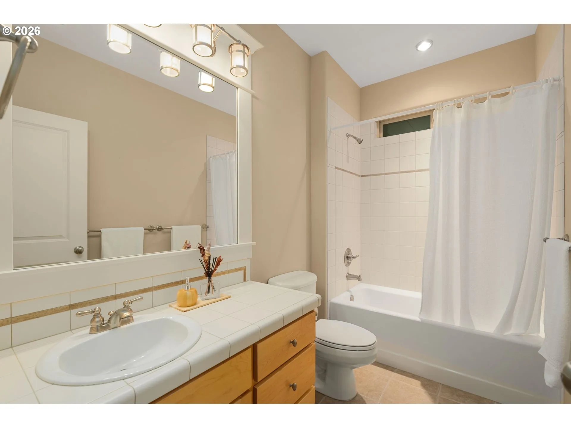 Bathroom-Lower