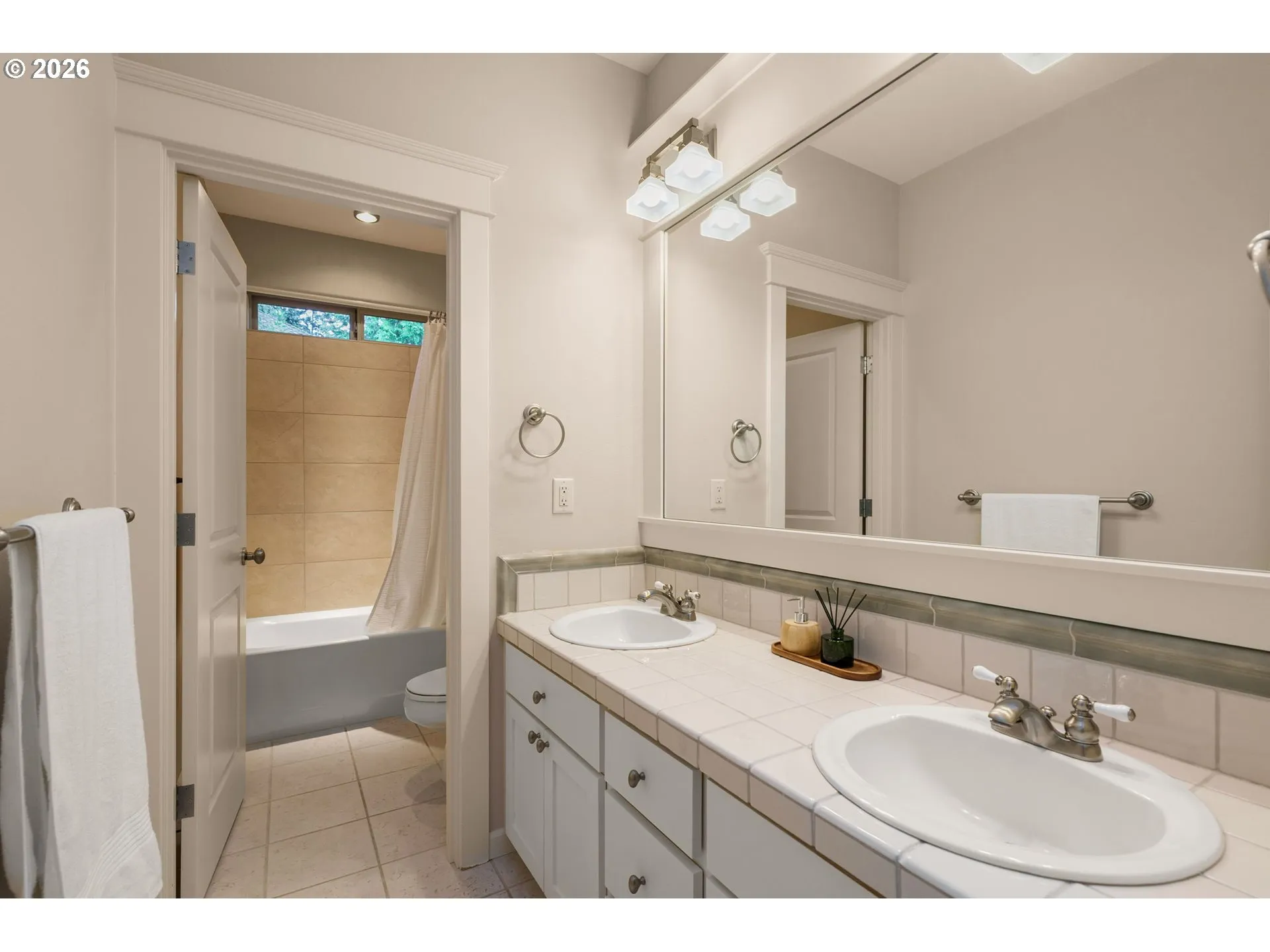 Bathroom-Hall