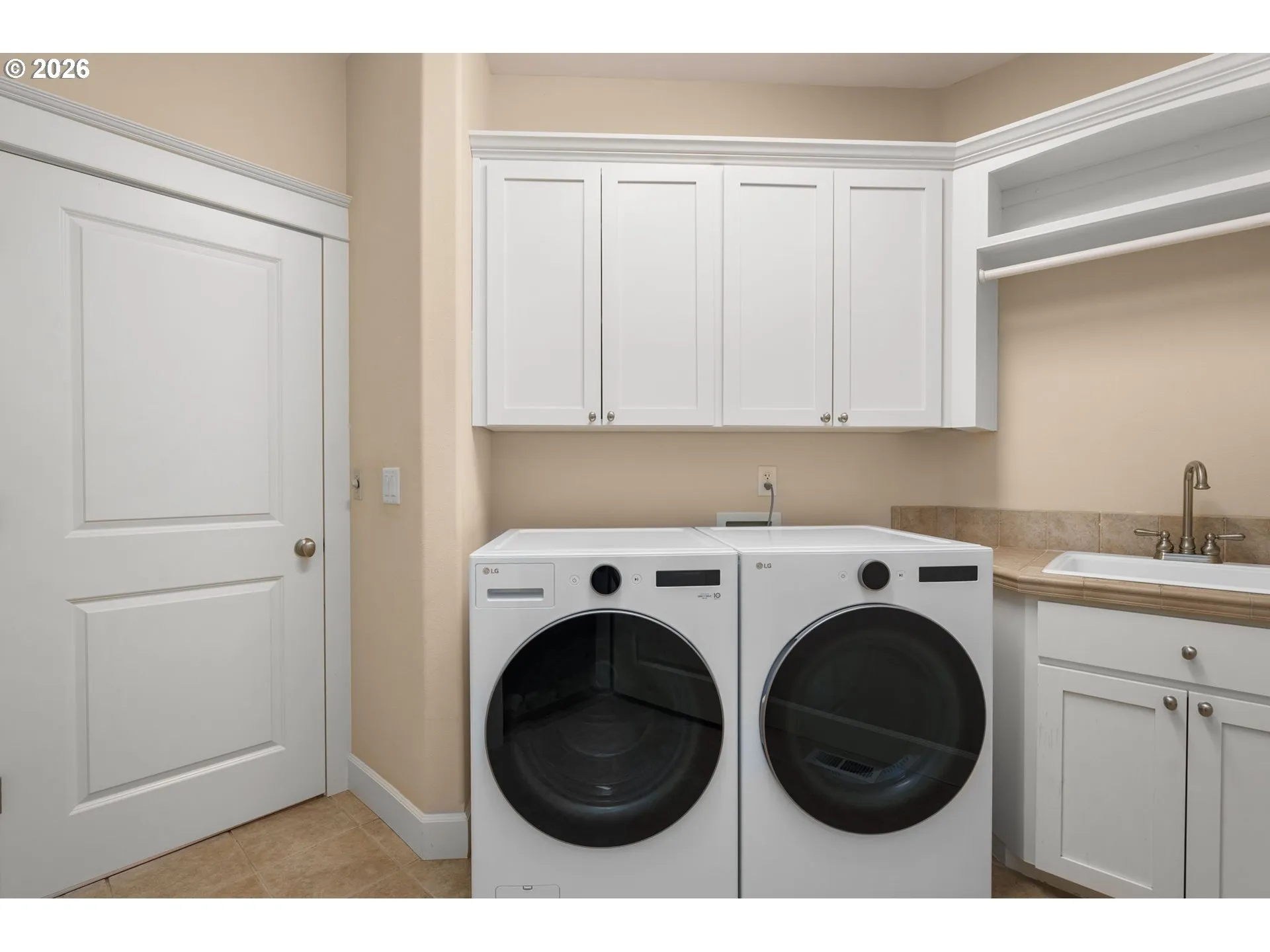 Laundry-Main
