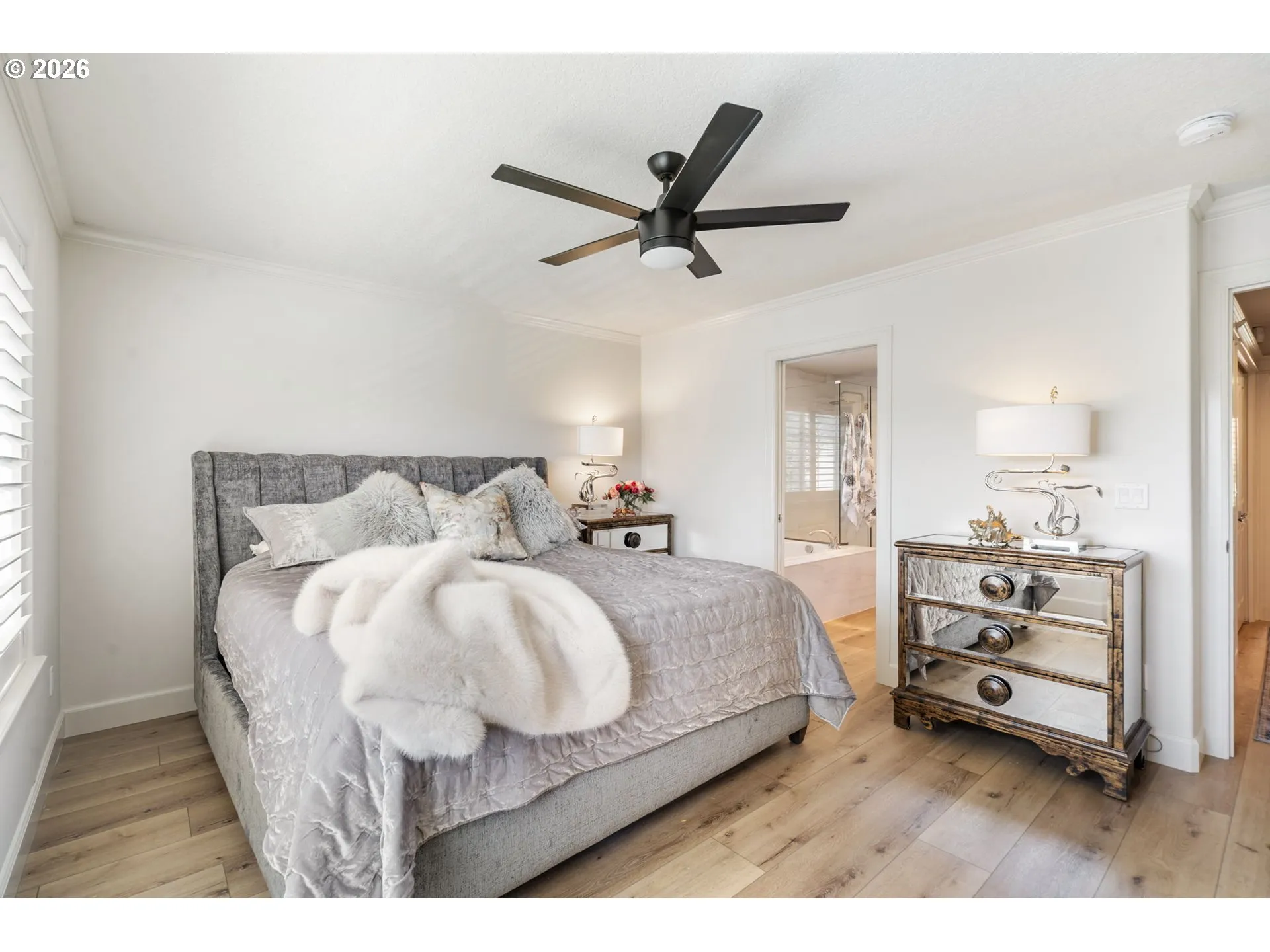 Bedroom, Primary-Upper