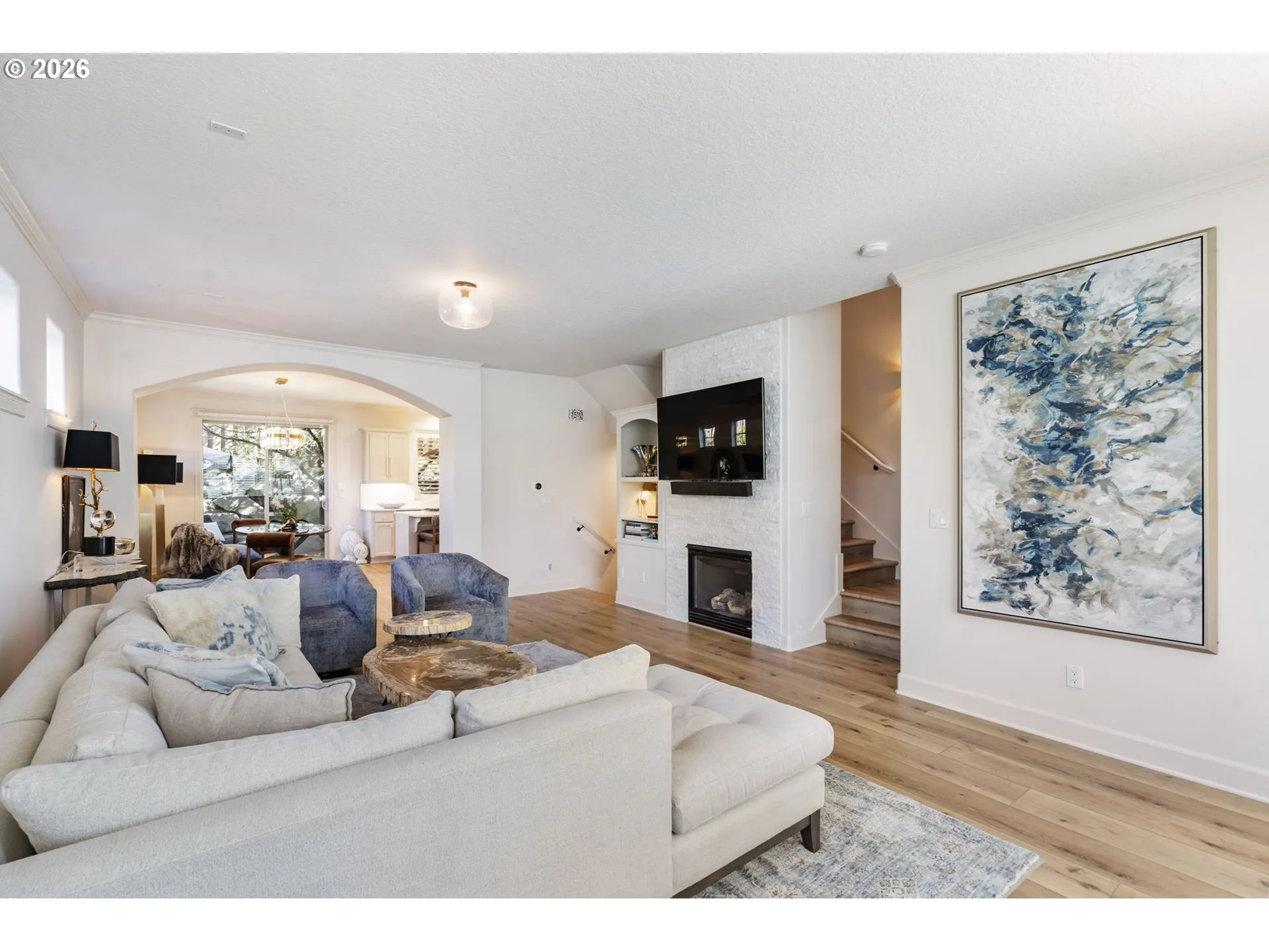 Living Room-Fireplace