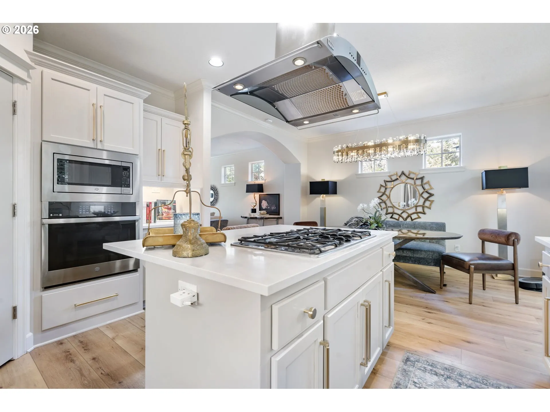 Kitchen-Cooking Island