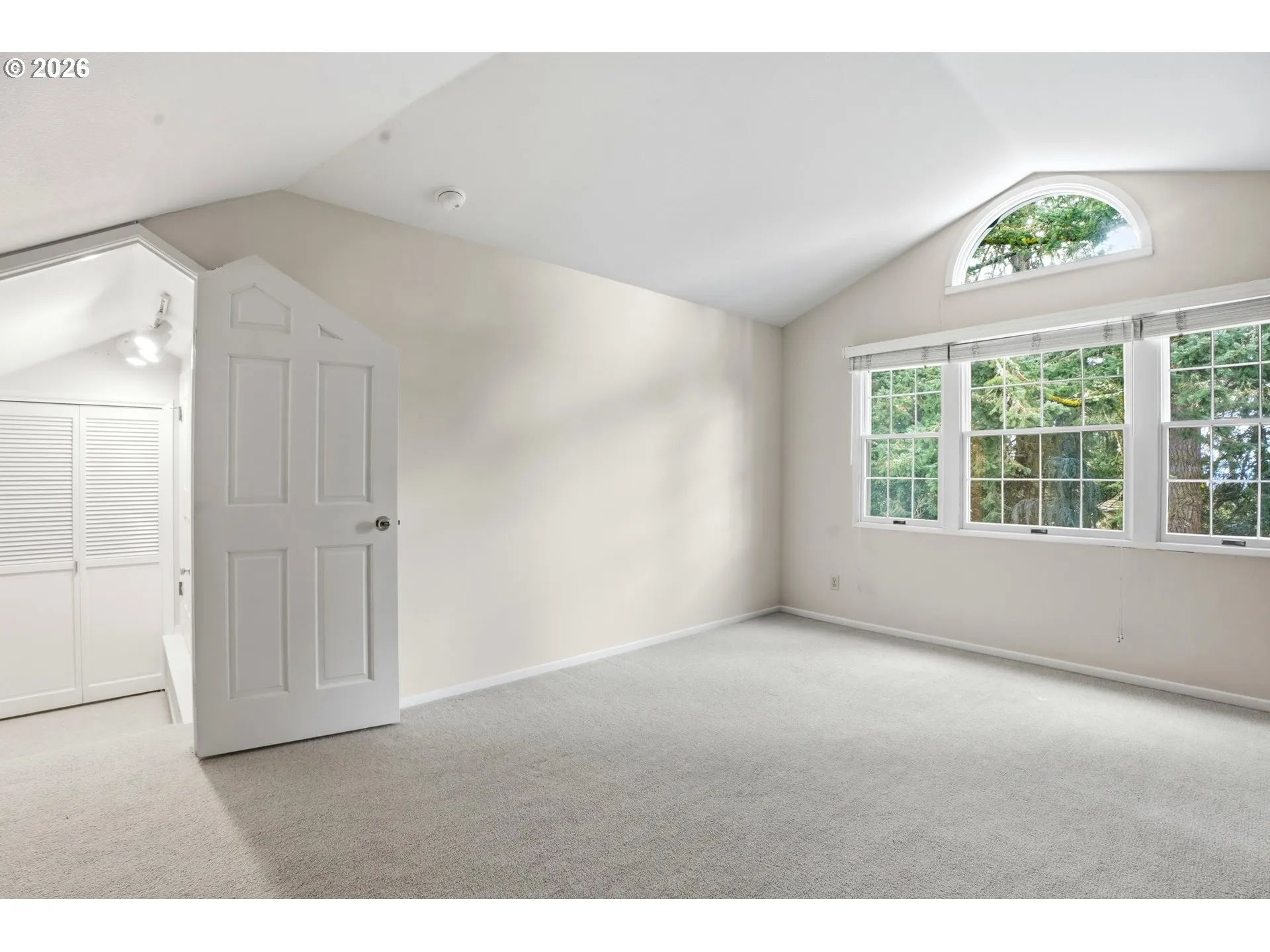 Bonus Room-Upper
