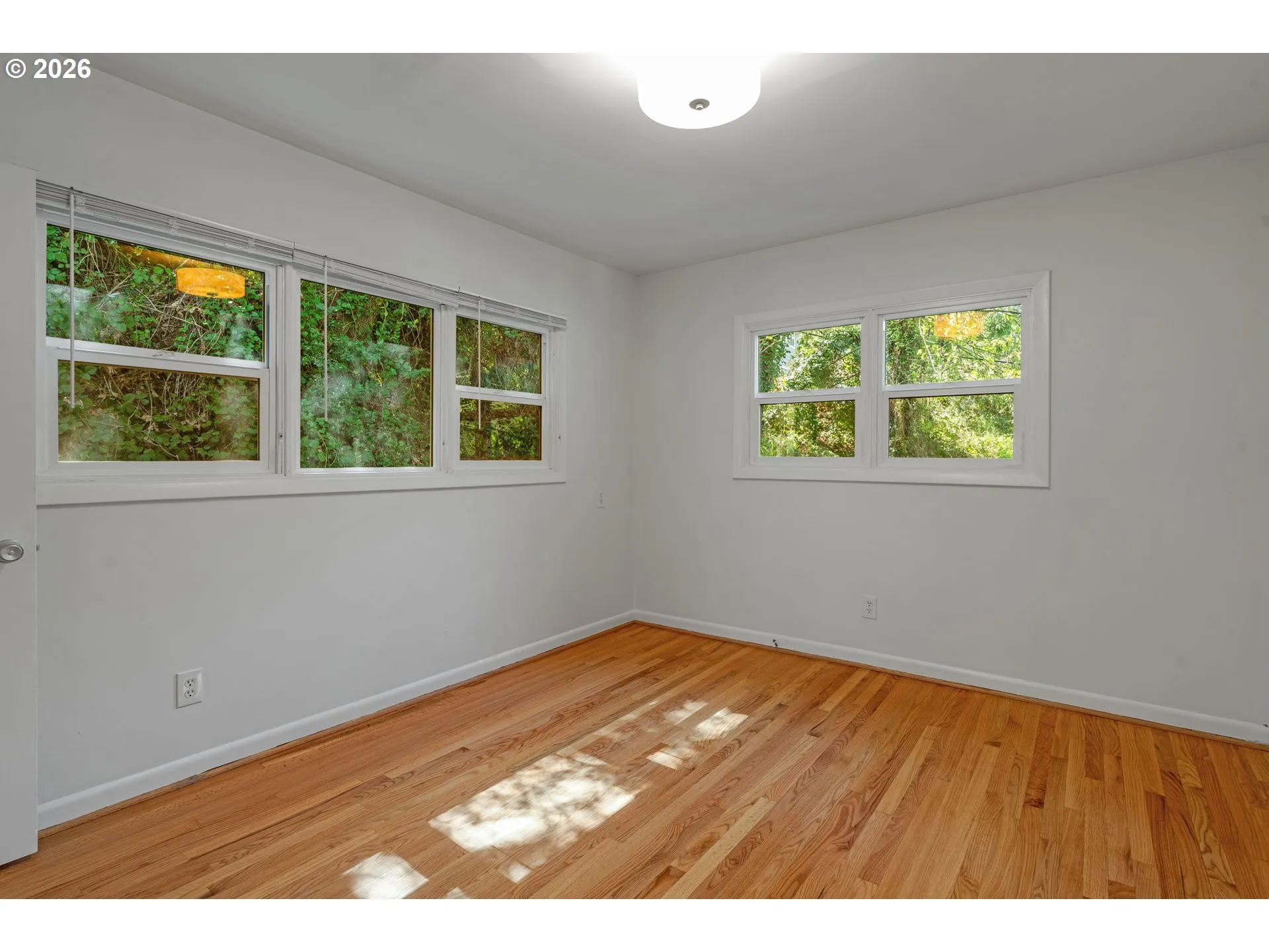 Bedroom-Main