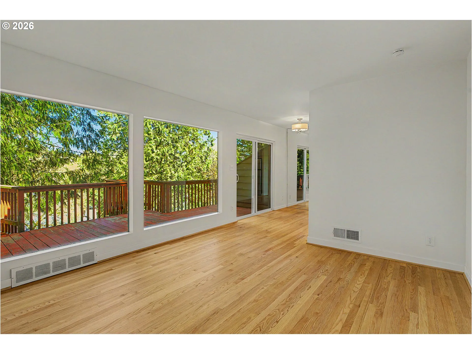 Living Room/Dining Room