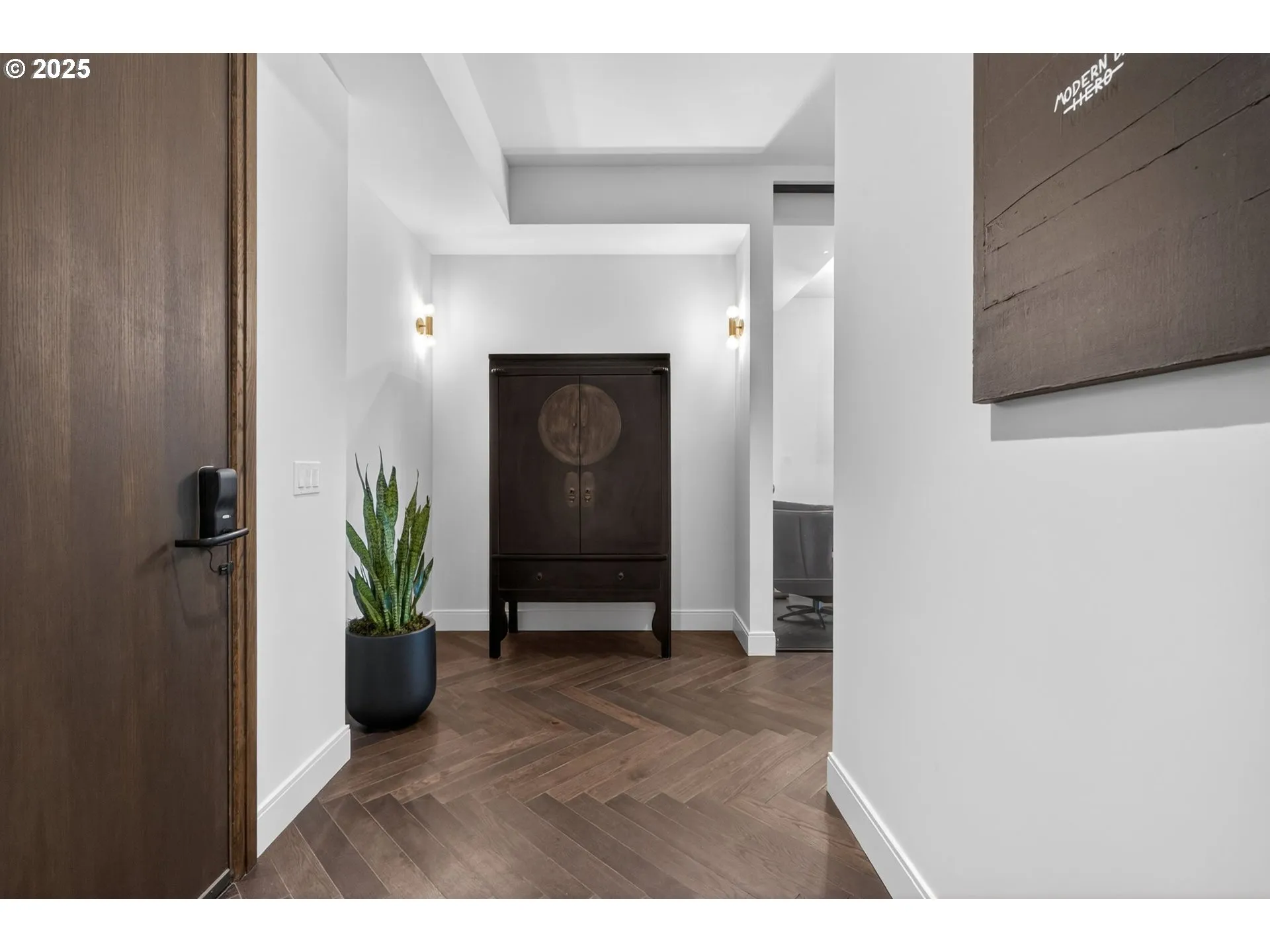 Entrance/Foyer