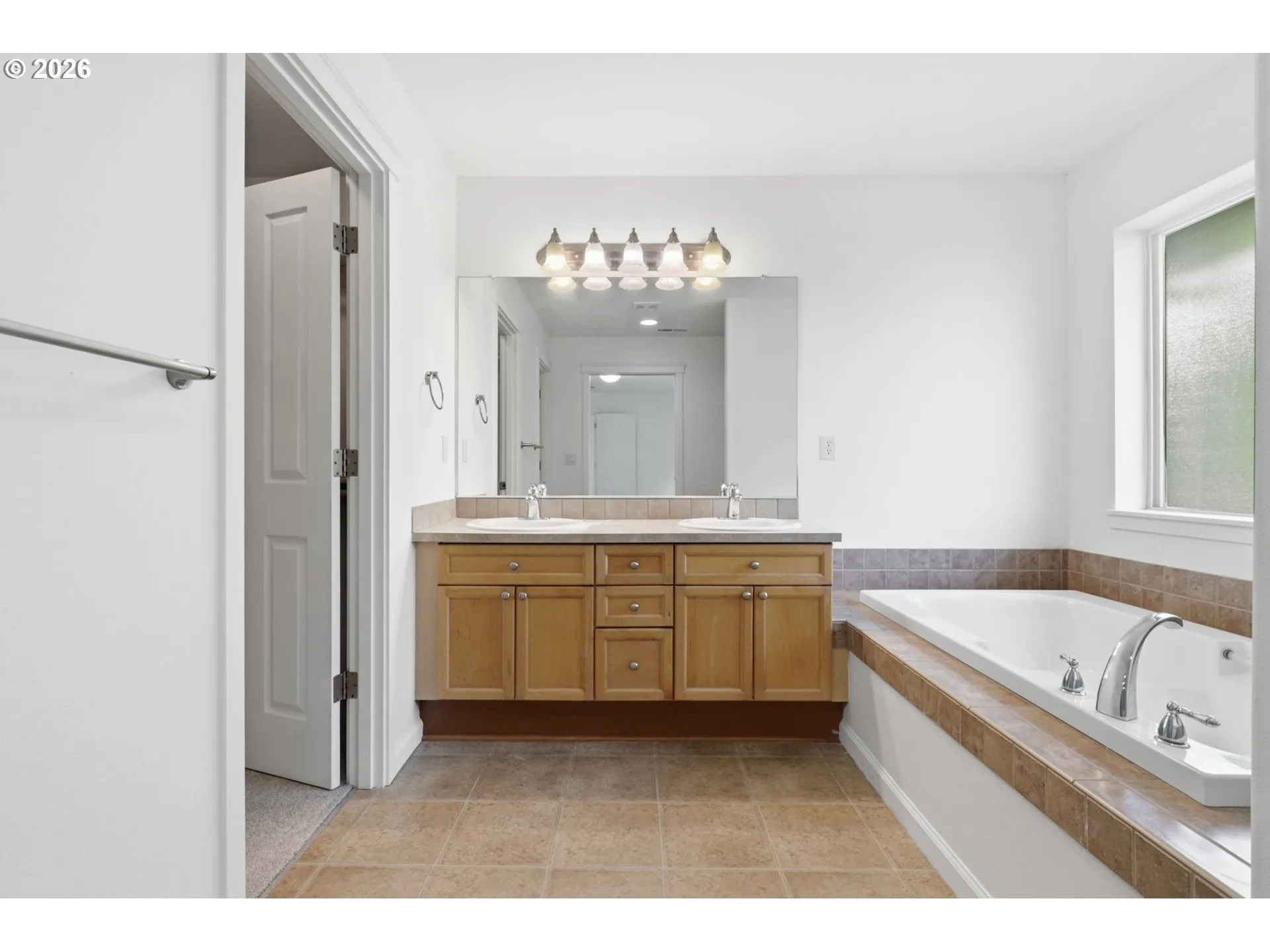 Primary Bedroom-Attached Bathroom