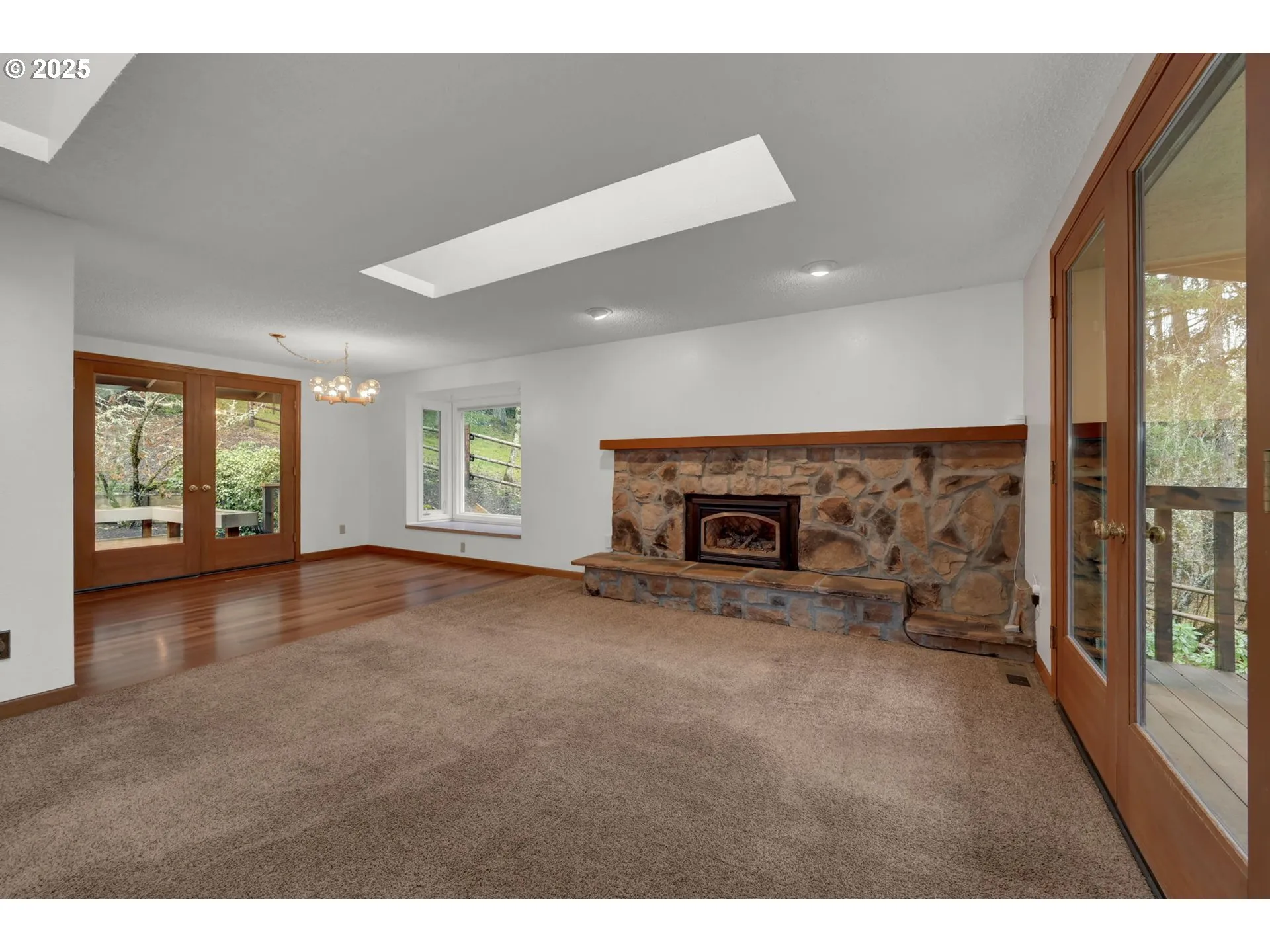 Living Room-Skylight