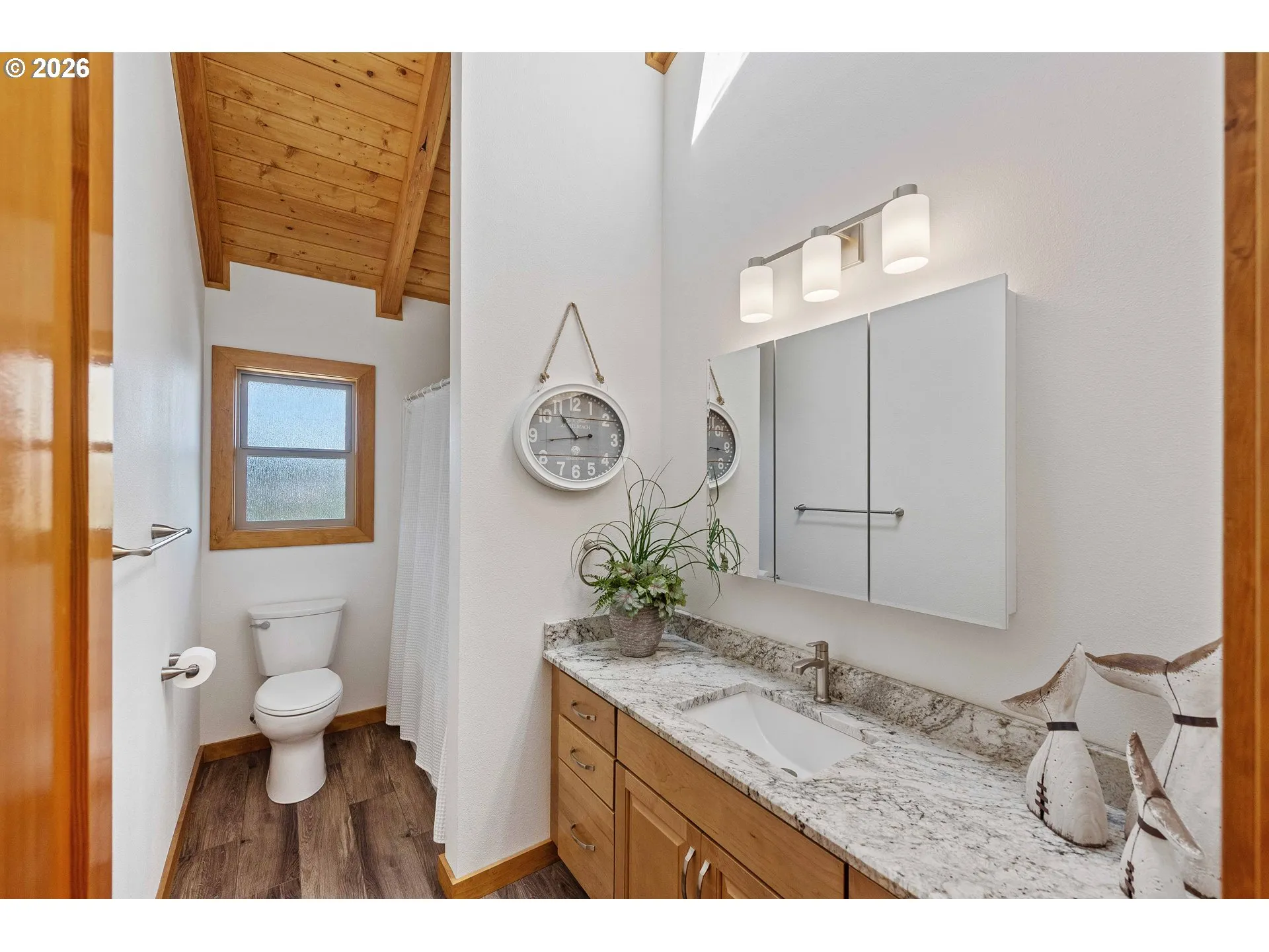 Bathroom-Hall