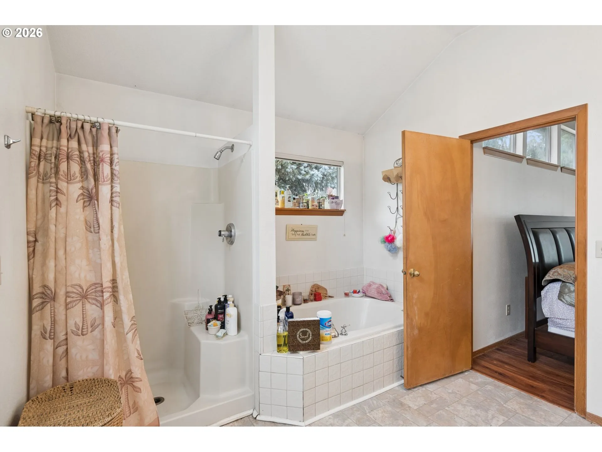 Bathroom, Attached-Walk in Shower