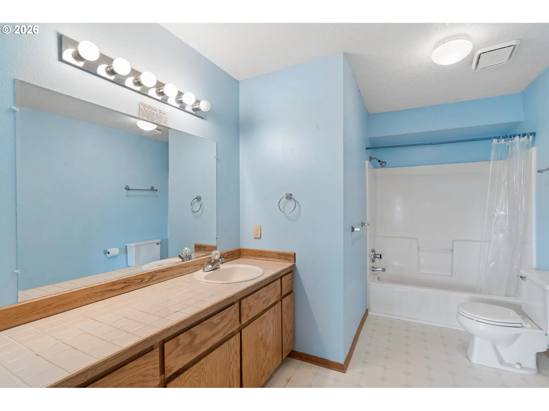 Bathroom-Lower
