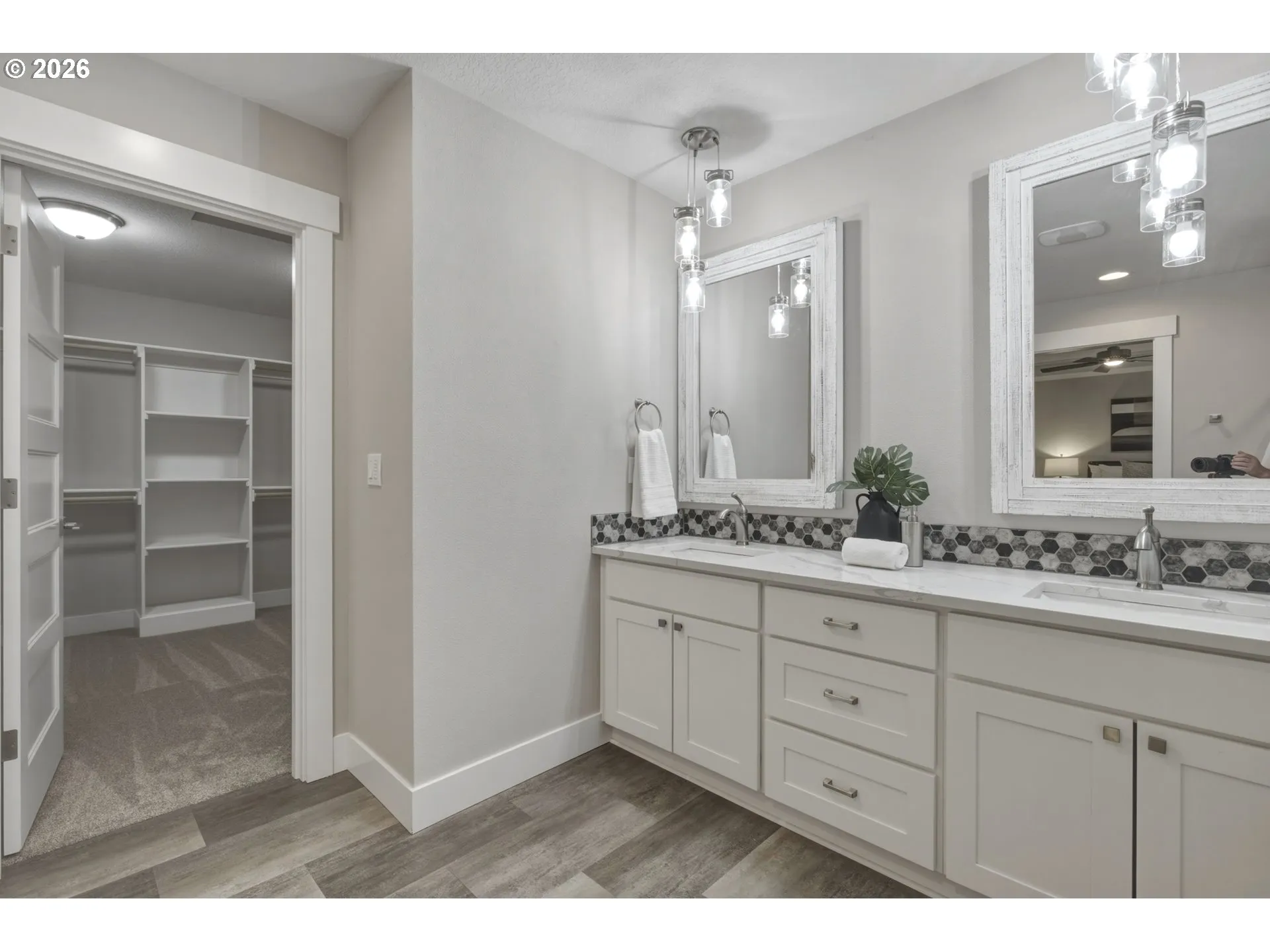Owner's Suite Bathroom-Full Bathroom