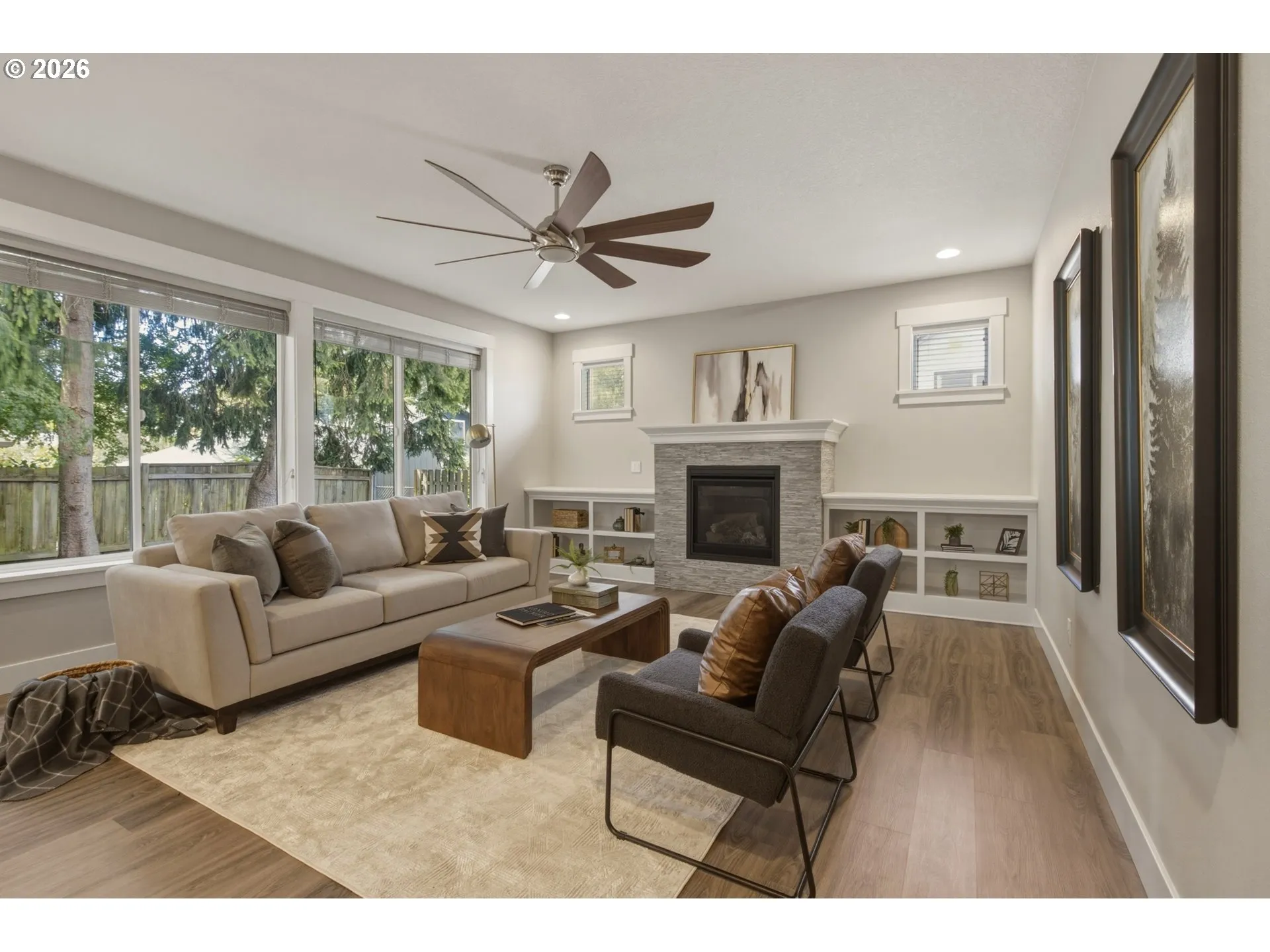 Living Room-Ceiling Fan