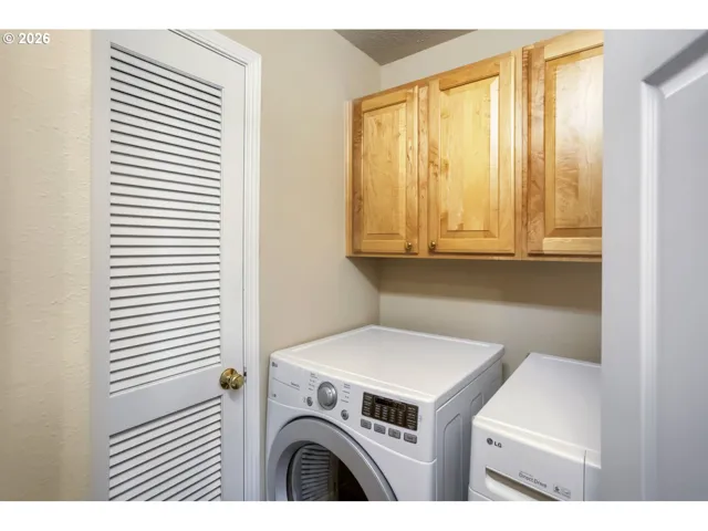 Laundry-Upper