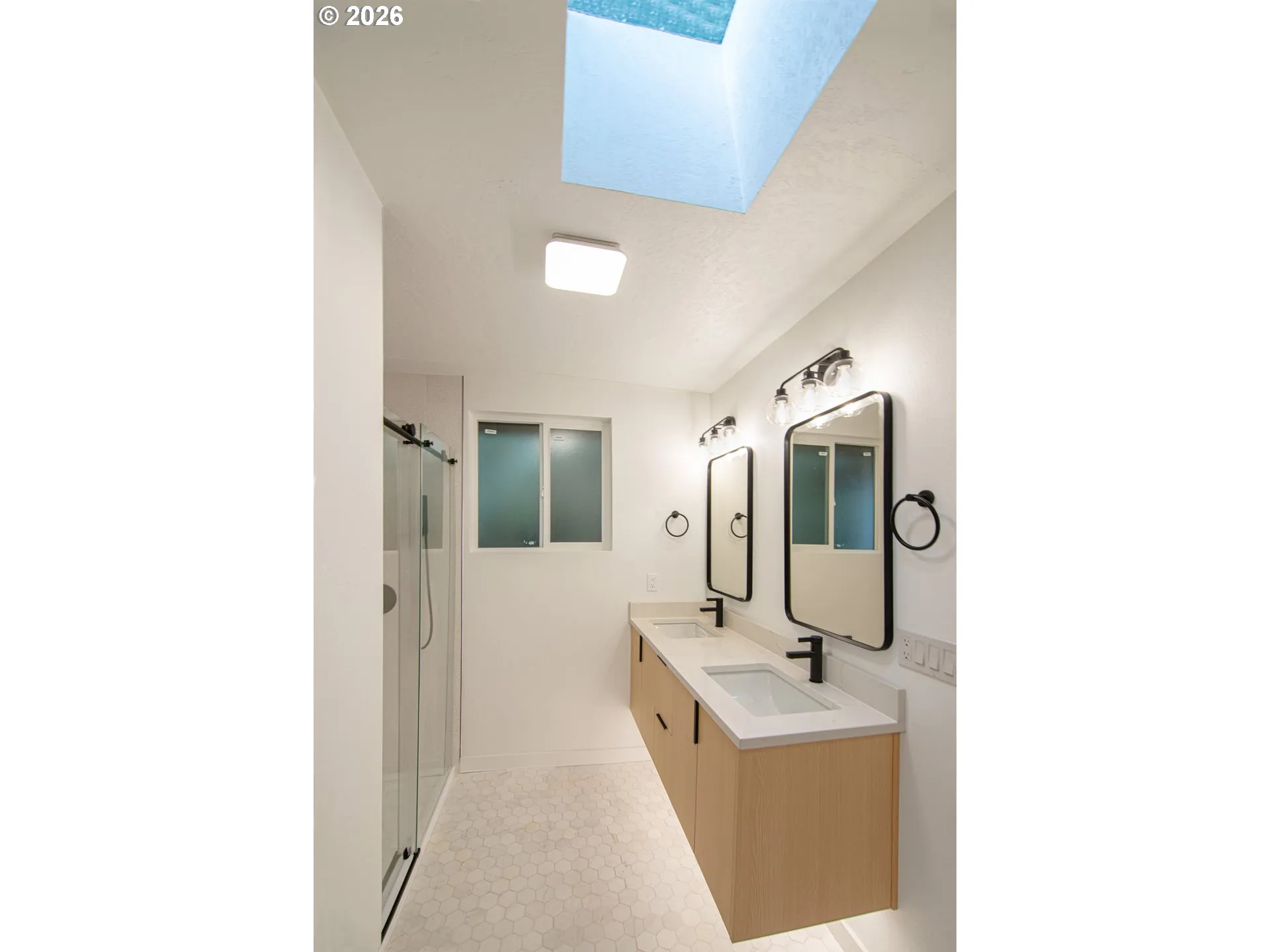 Primary Bedroom-Attached Bathroom