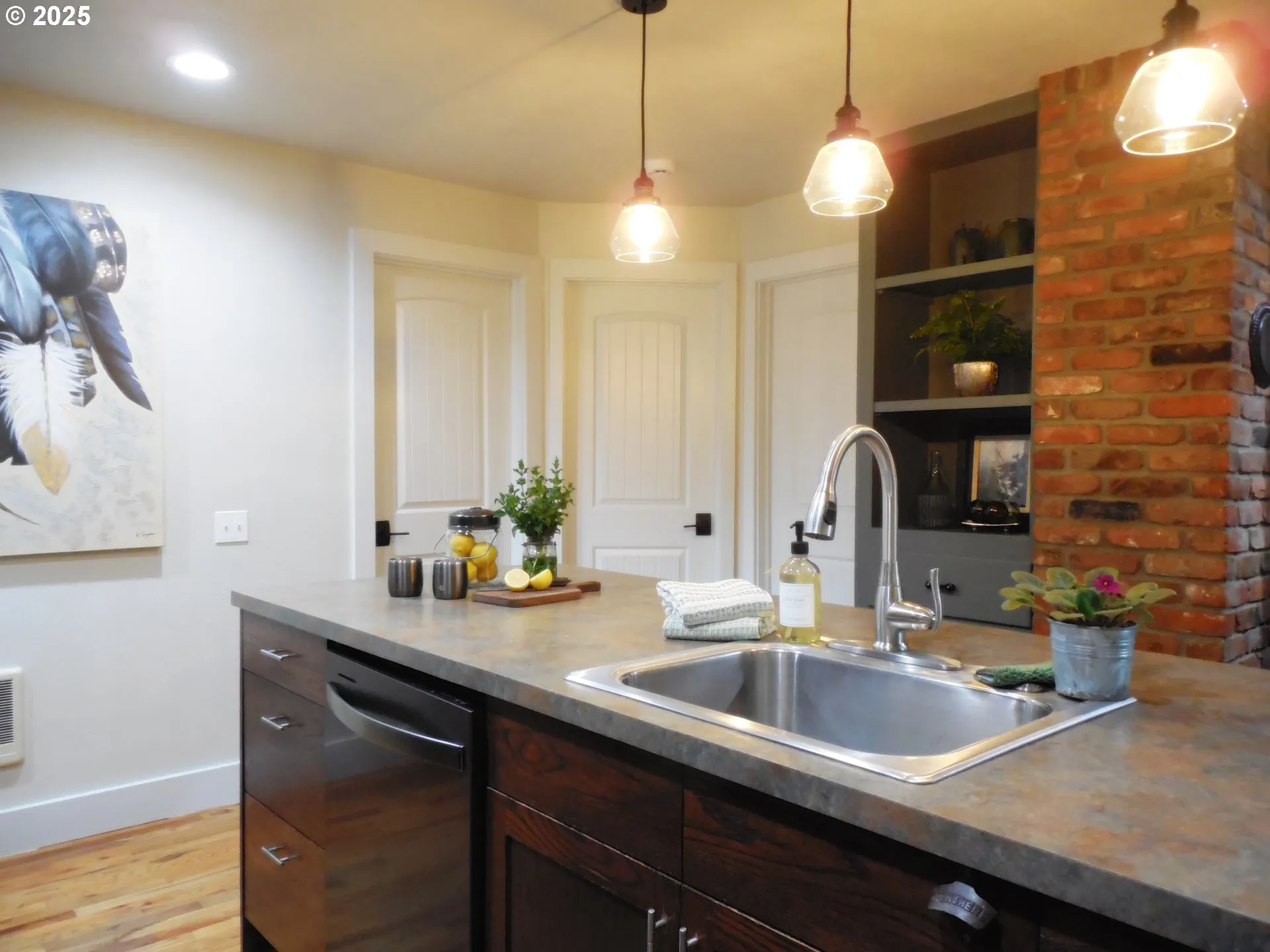 Kitchen-Island
