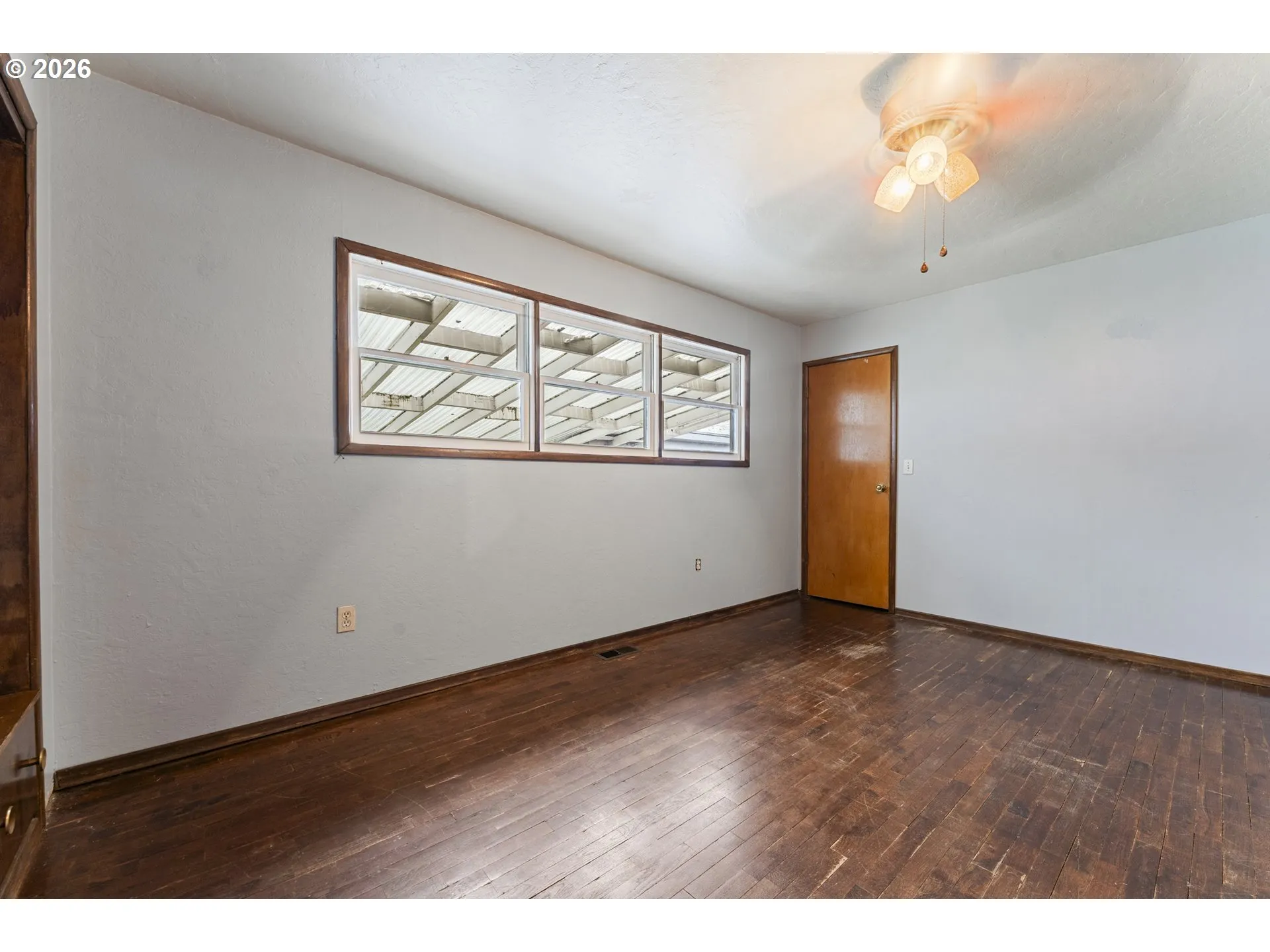 Bedroom, Primary-Main