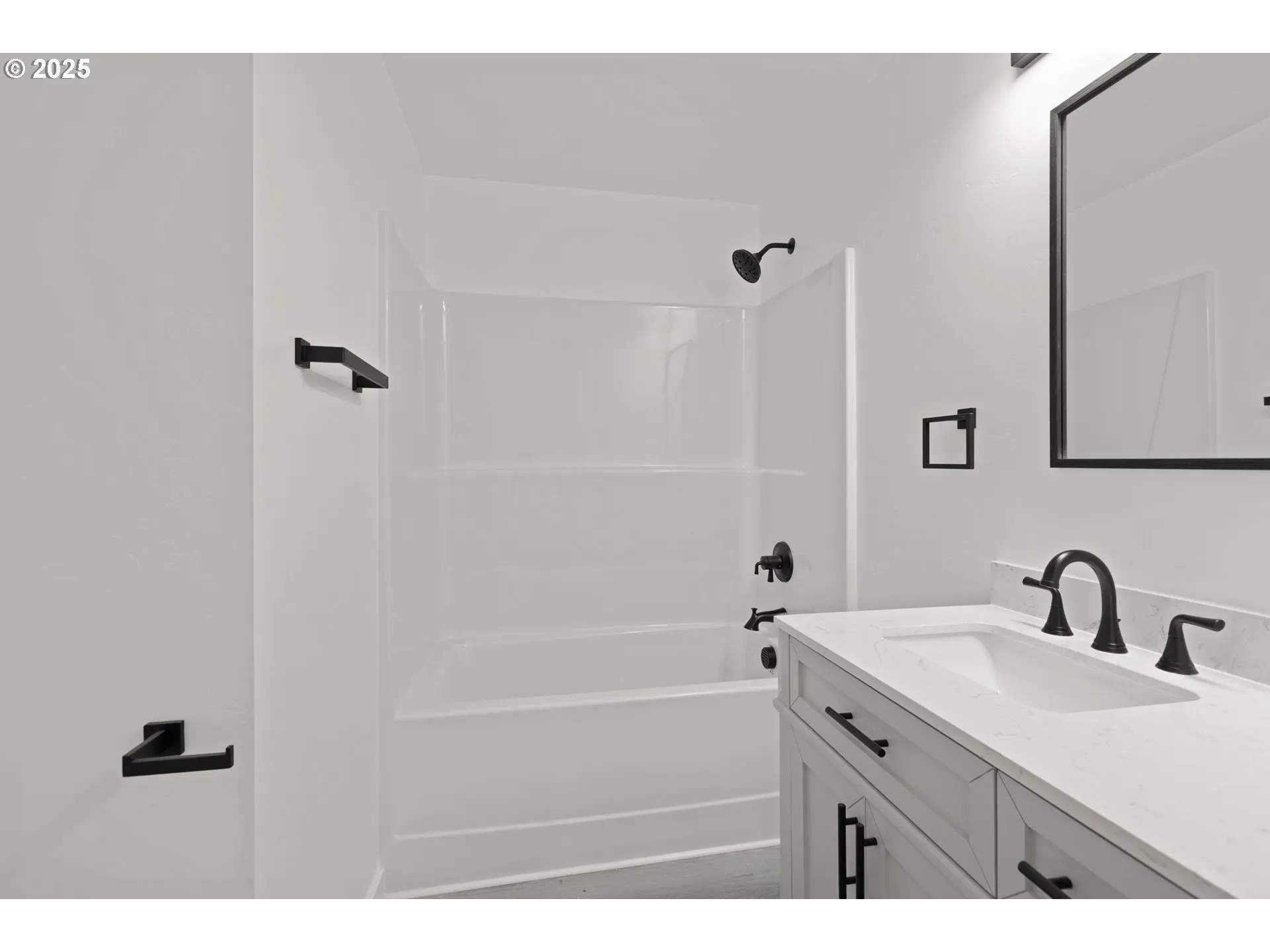 Bathroom-Upper