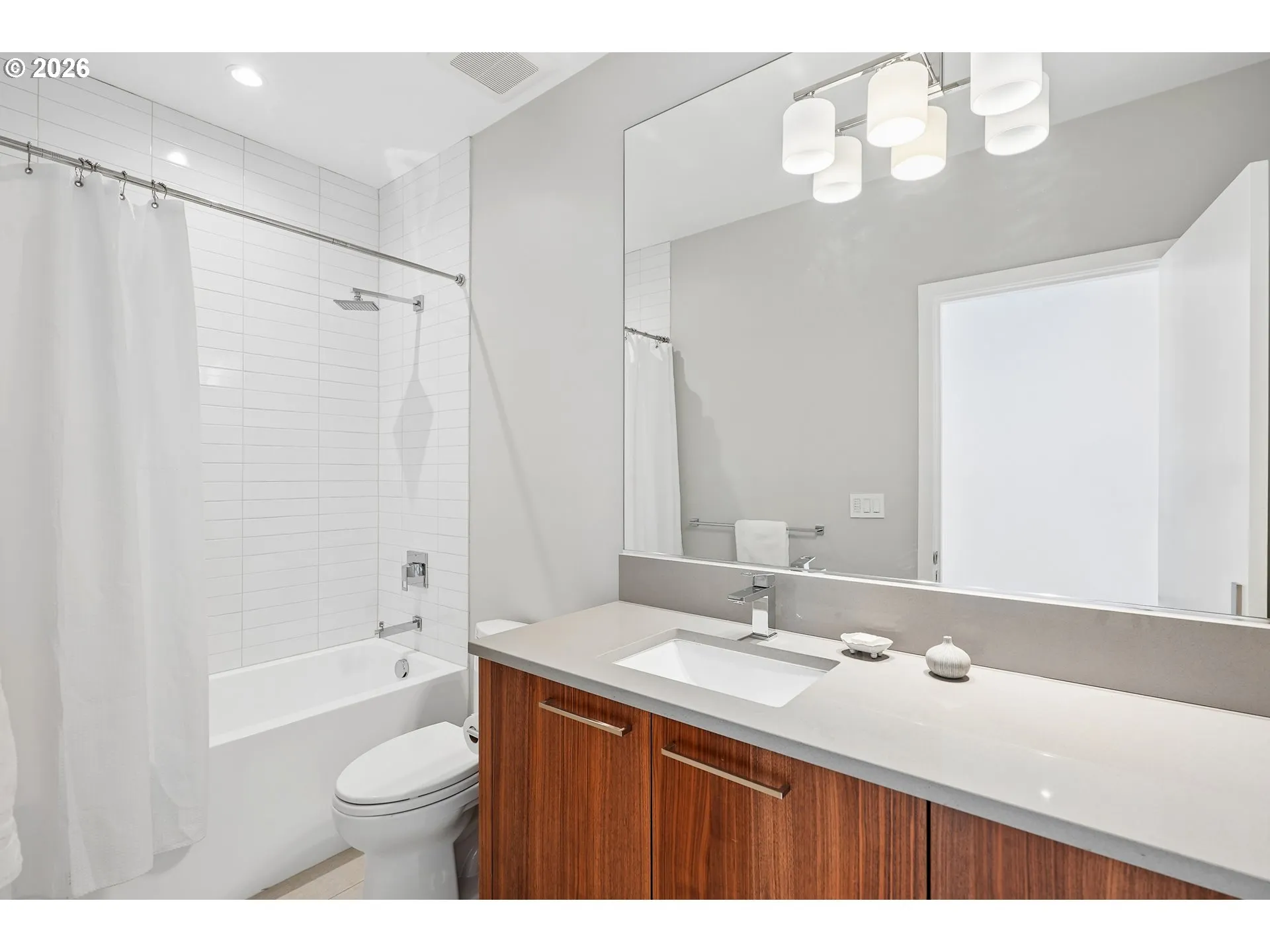 Bathroom-Lower
