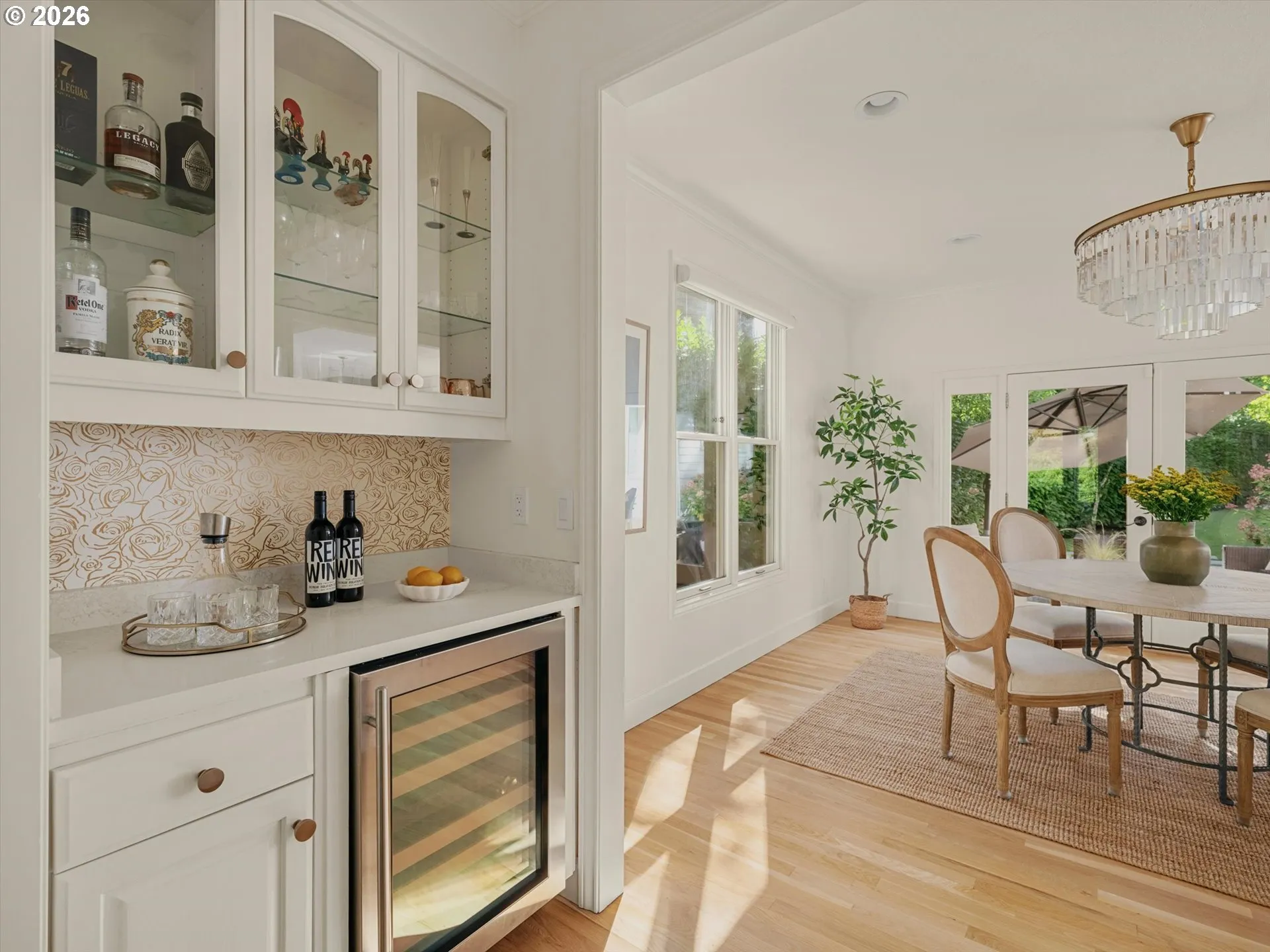 Dining Room-Built-In Cabinets