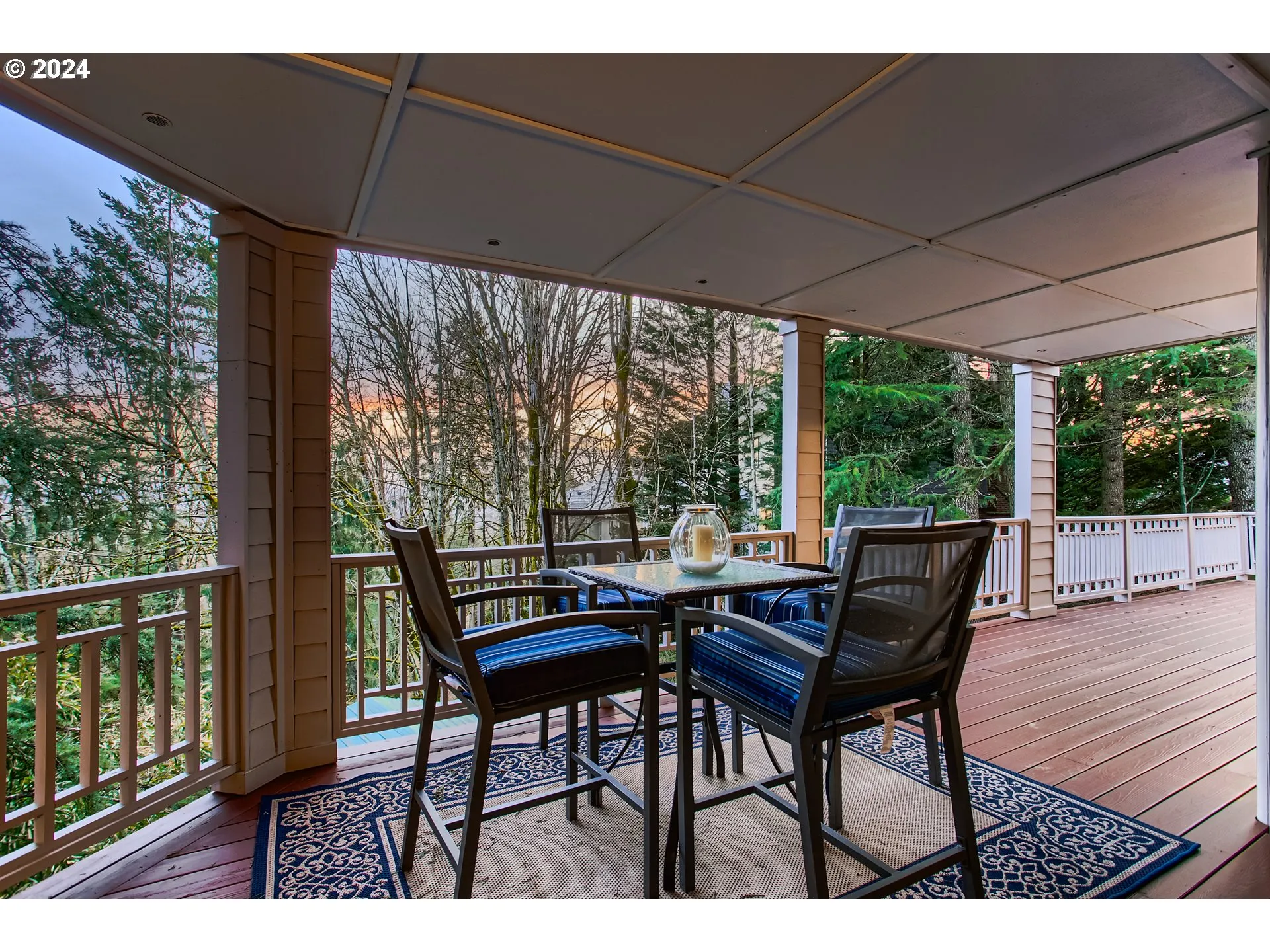 Deck-Lower