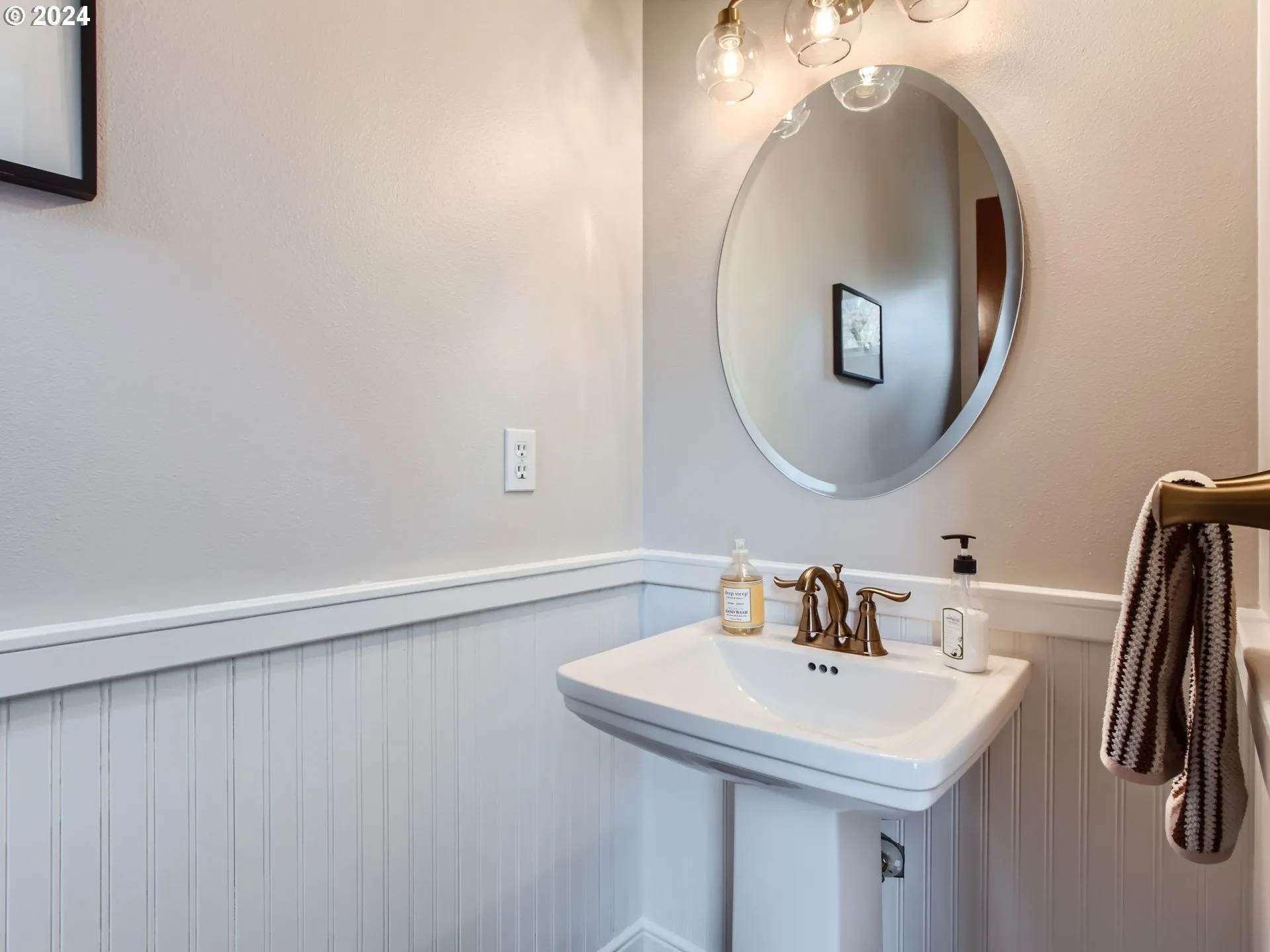 Bathroom-Main
