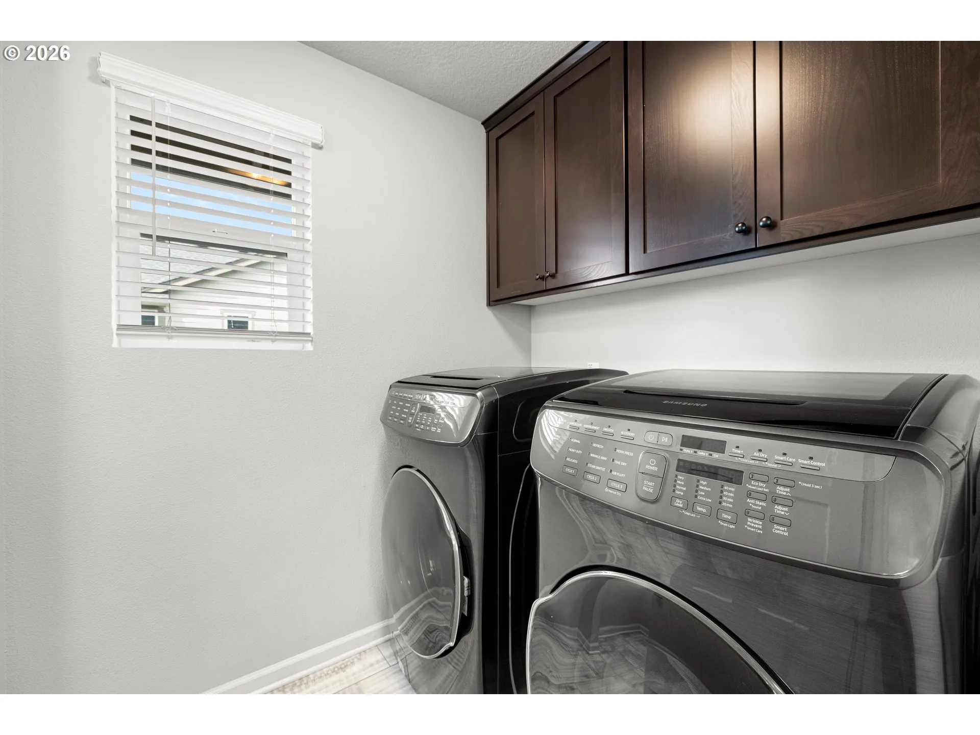 Laundry-Upper