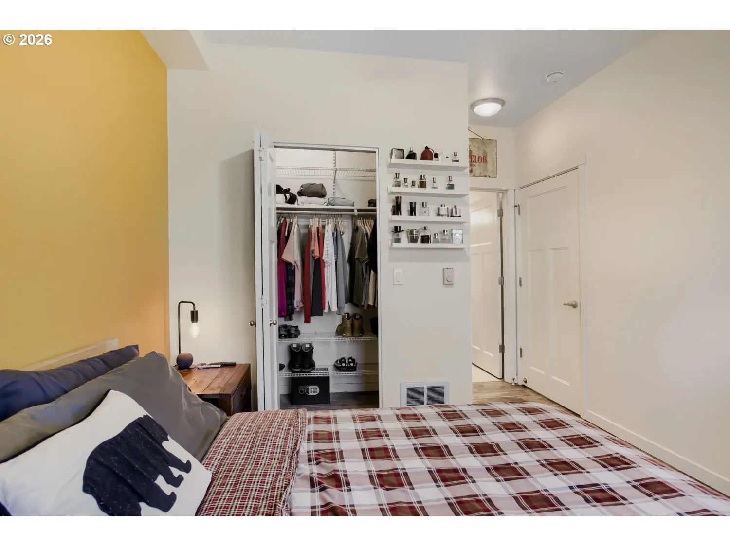 Bedroom, Primary-Walk-In Closet